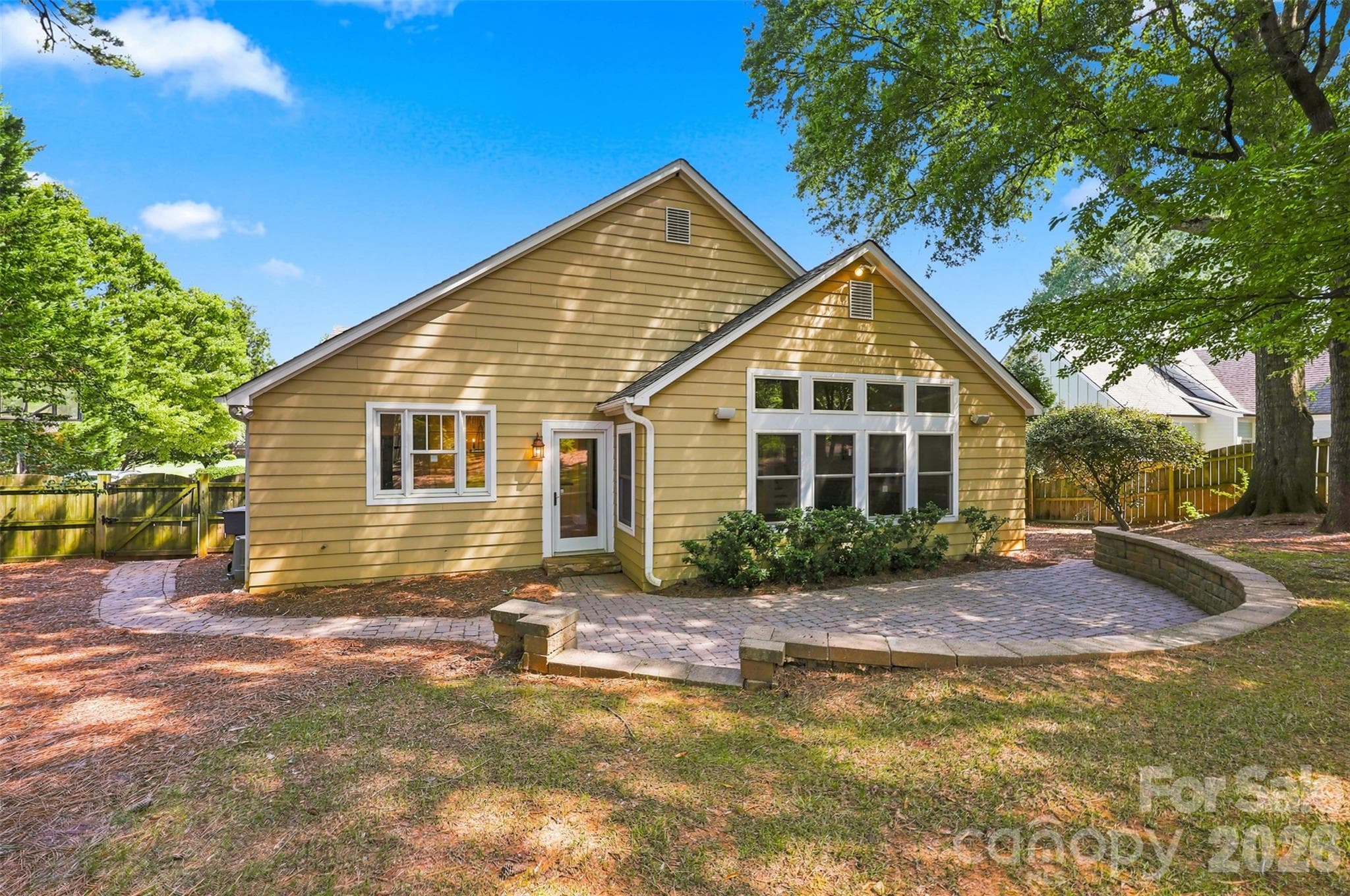 Single Family Residence at 4467 Woodlark Lane, Charlotte, photo 36 of 48