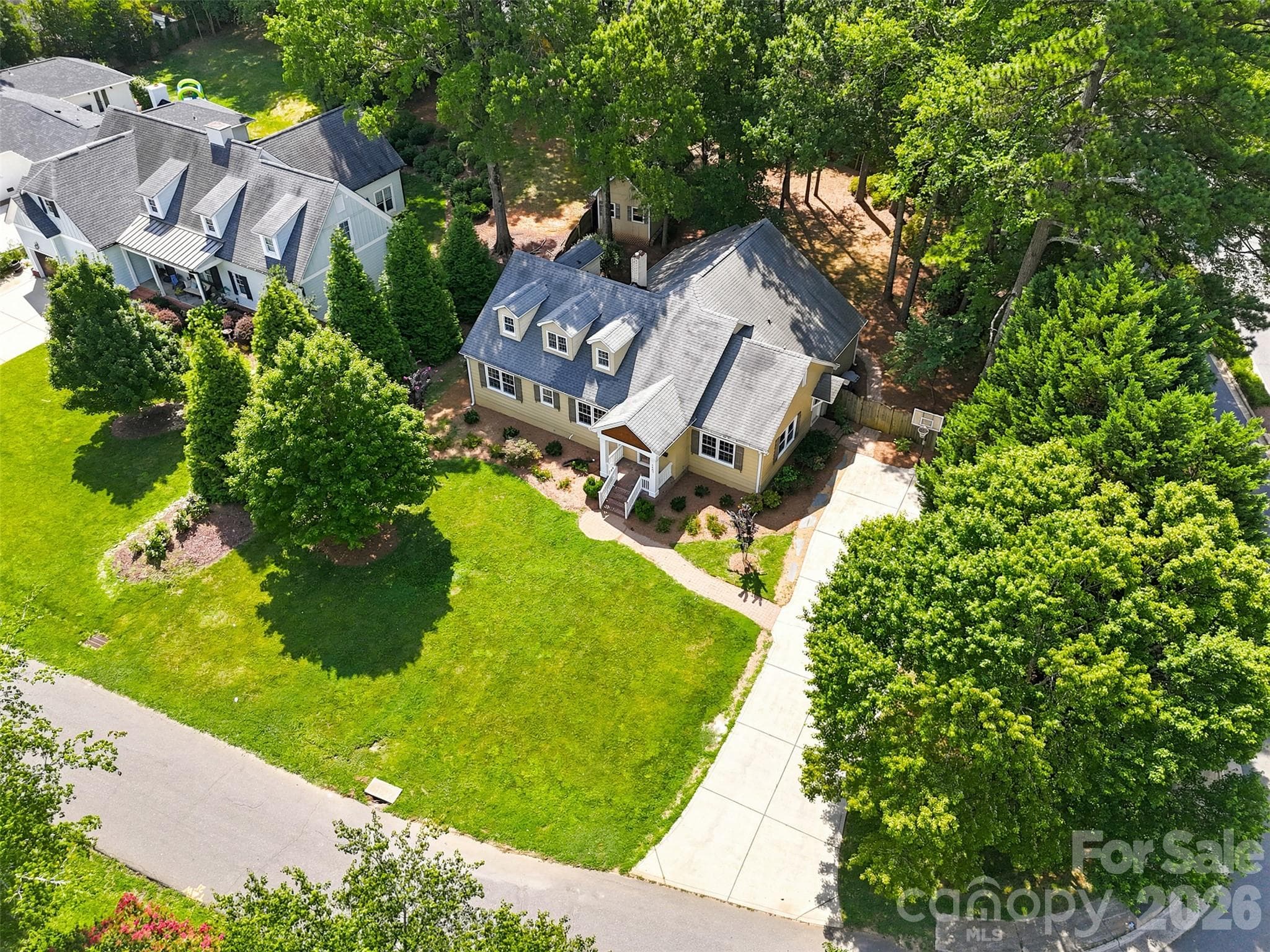 Single Family Residence at 4467 Woodlark Lane, Charlotte, photo 43 of 48