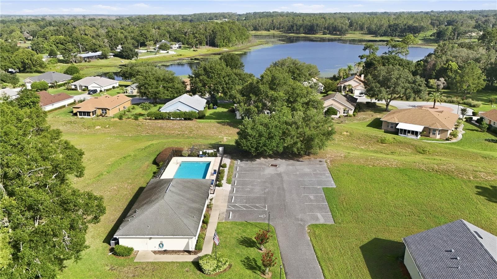 Amenities - 81 TWIN LAKE CIR, UMATILLA