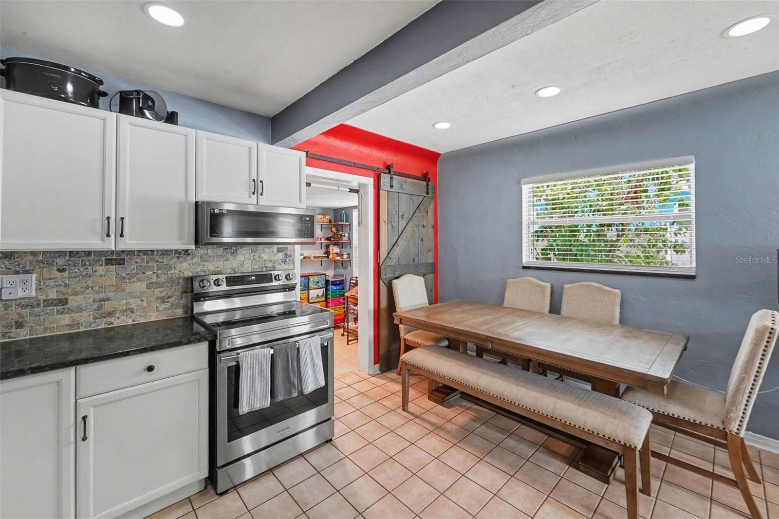 Single Family Residence at 3719 39TH ST N, ST PETERSBURG, photo 5 of 12