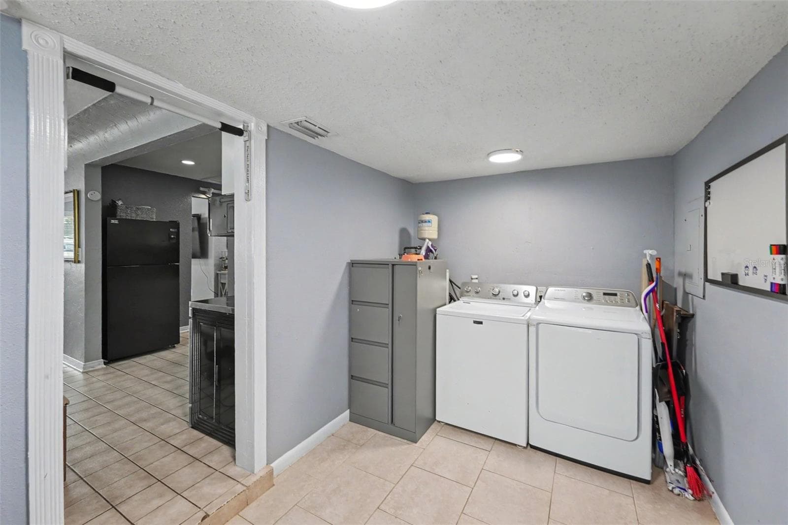 Single Family Residence at 3719 39TH ST N, ST PETERSBURG, photo 10 of 12