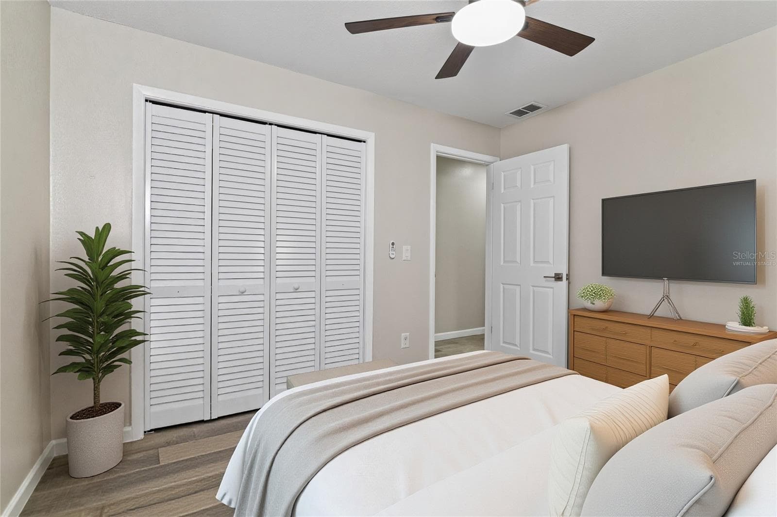 Virtually Staged - 3179 FOXWOOD DR, APOPKA