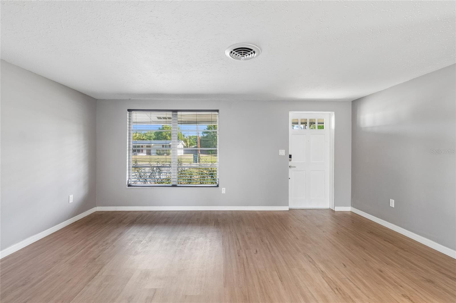Single Family Residence at 2348 DOUD ST, SARASOTA, photo 9 of 56