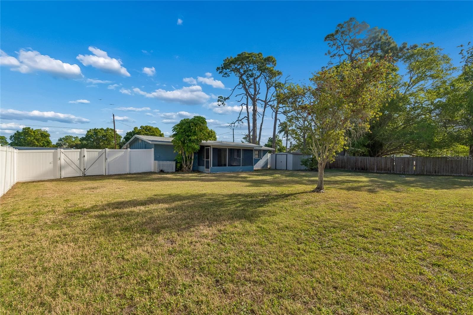 Single Family Residence at 2348 DOUD ST, SARASOTA, photo 42 of 56