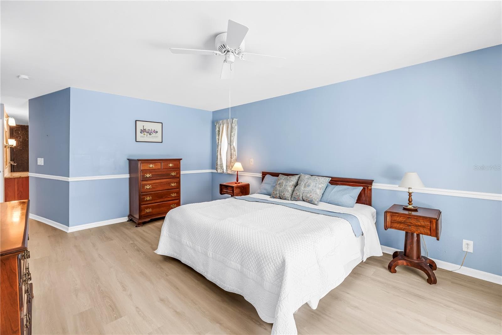 Main bedroom suite - 3000 HERON PL, CLEARWATER