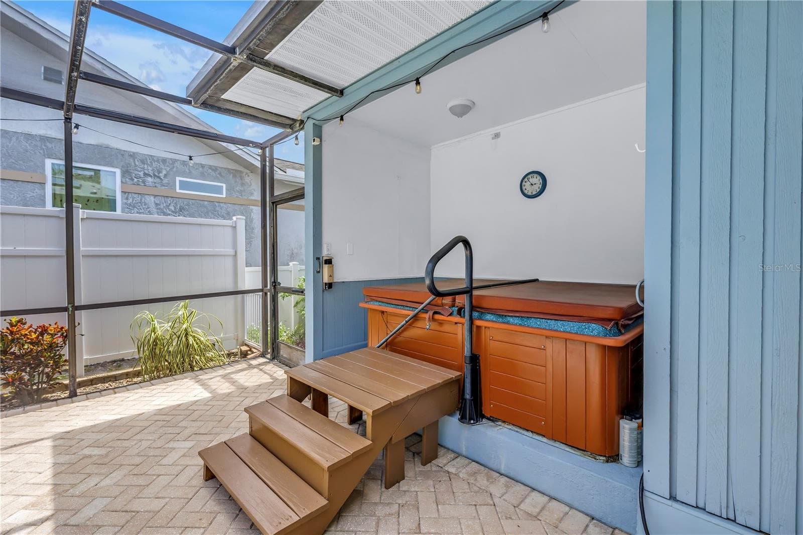 Private jacuzzi - 3000 HERON PL, CLEARWATER