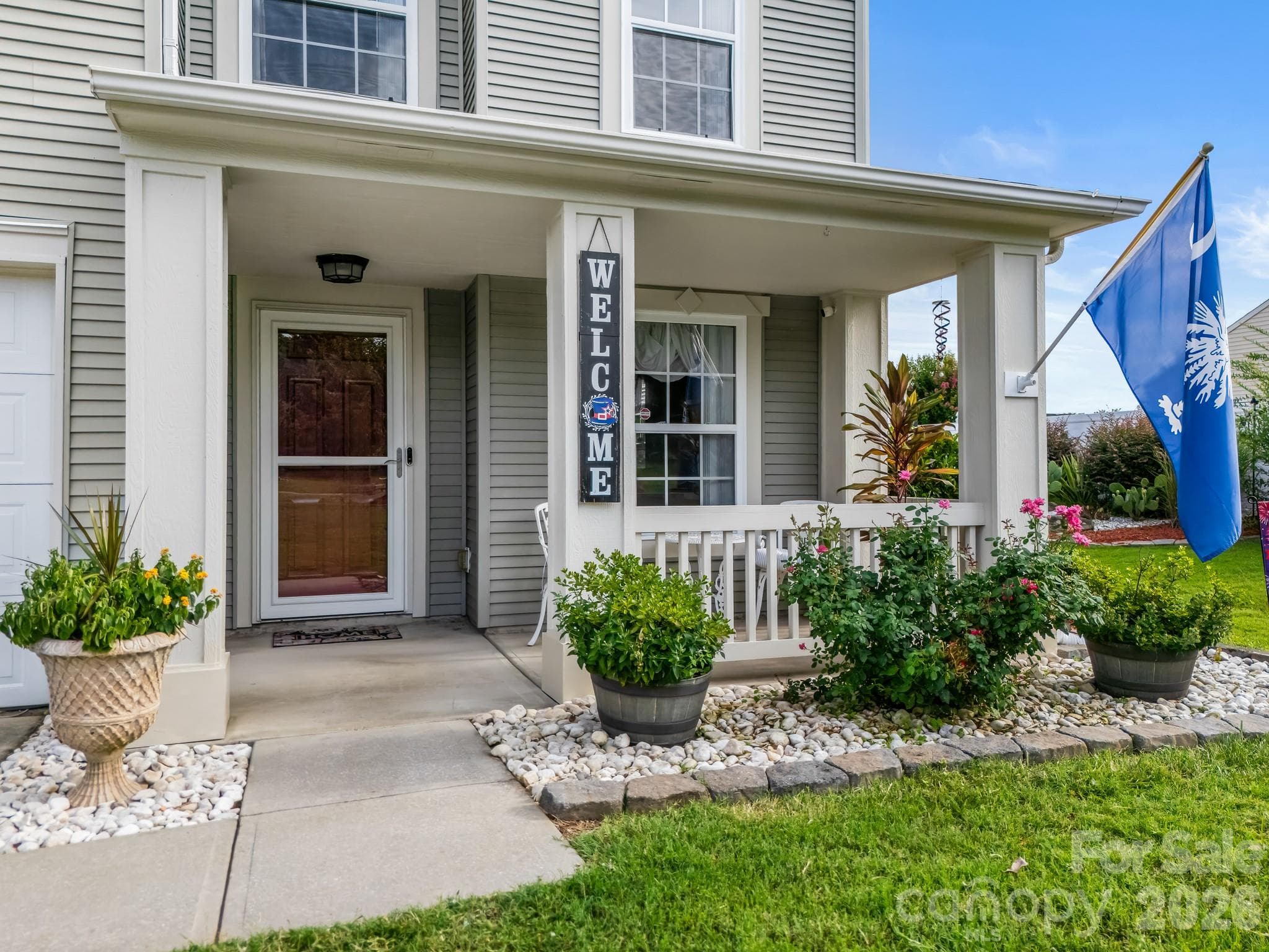 Nice Front porch - 191 Old Carriage Road, Clover