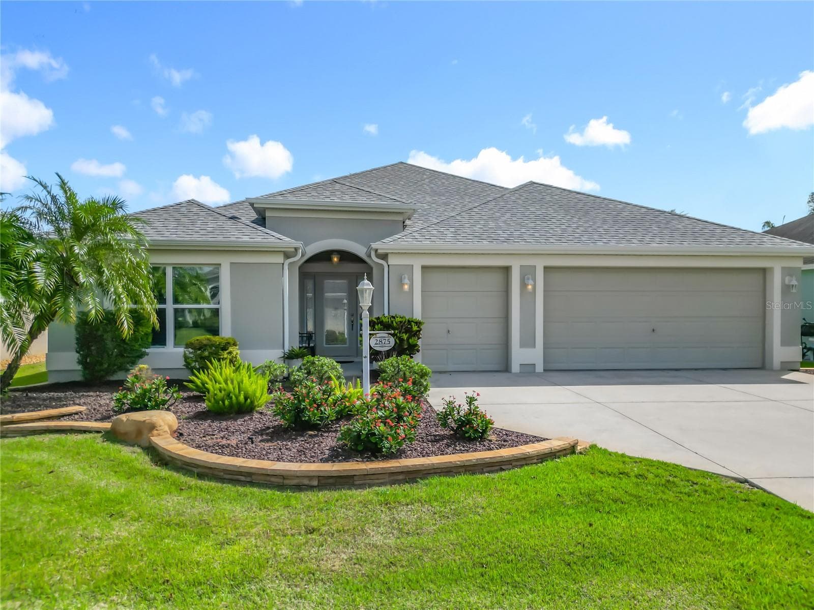 Single Family Residence at 2875 RAIN LILY LOOP, THE VILLAGES, photo 3 of 67
