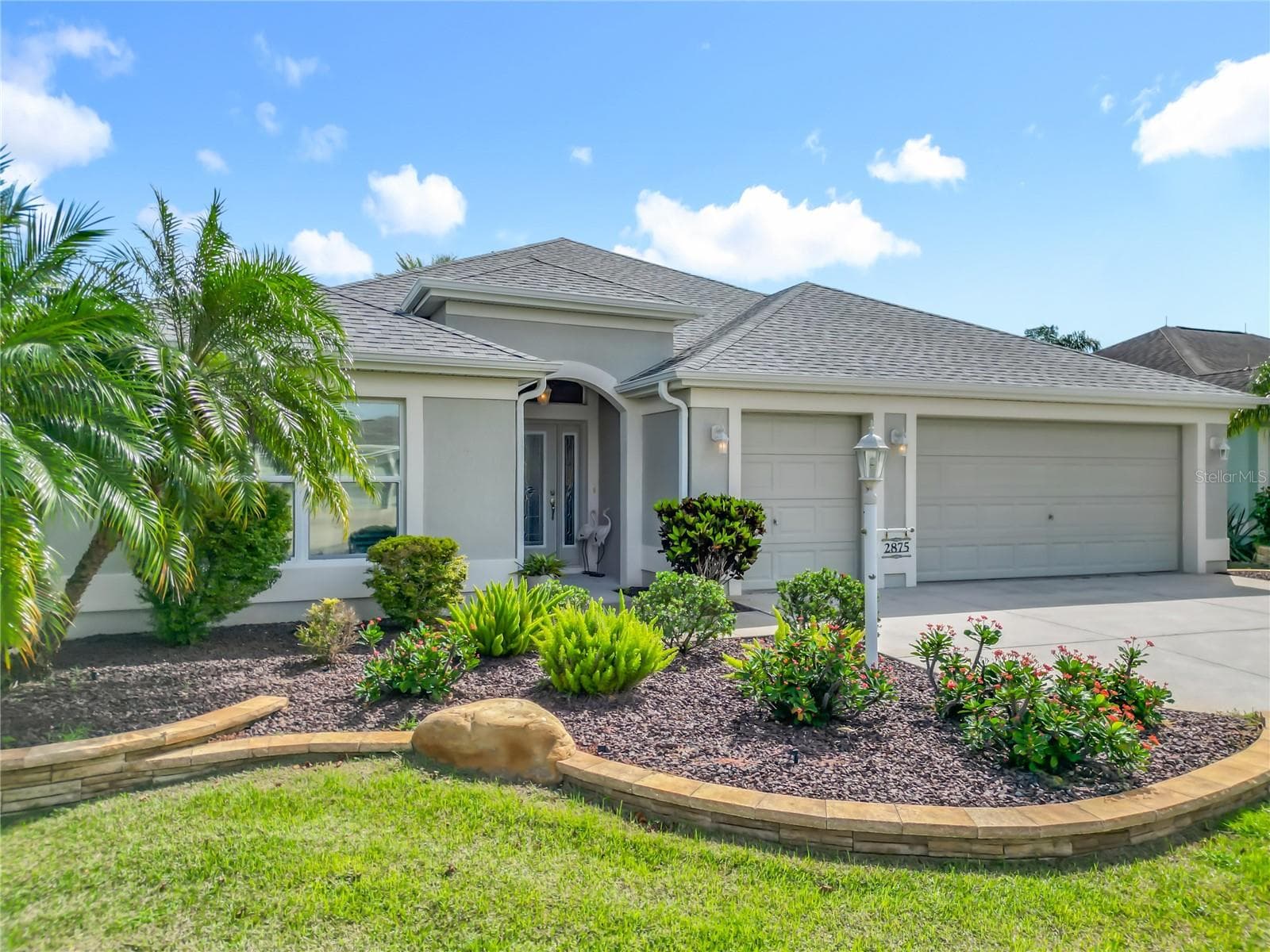 Single Family Residence at 2875 RAIN LILY LOOP, THE VILLAGES, photo 4 of 67