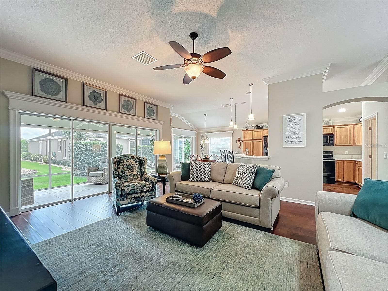 Single Family Residence at 2875 RAIN LILY LOOP, THE VILLAGES, photo 12 of 67