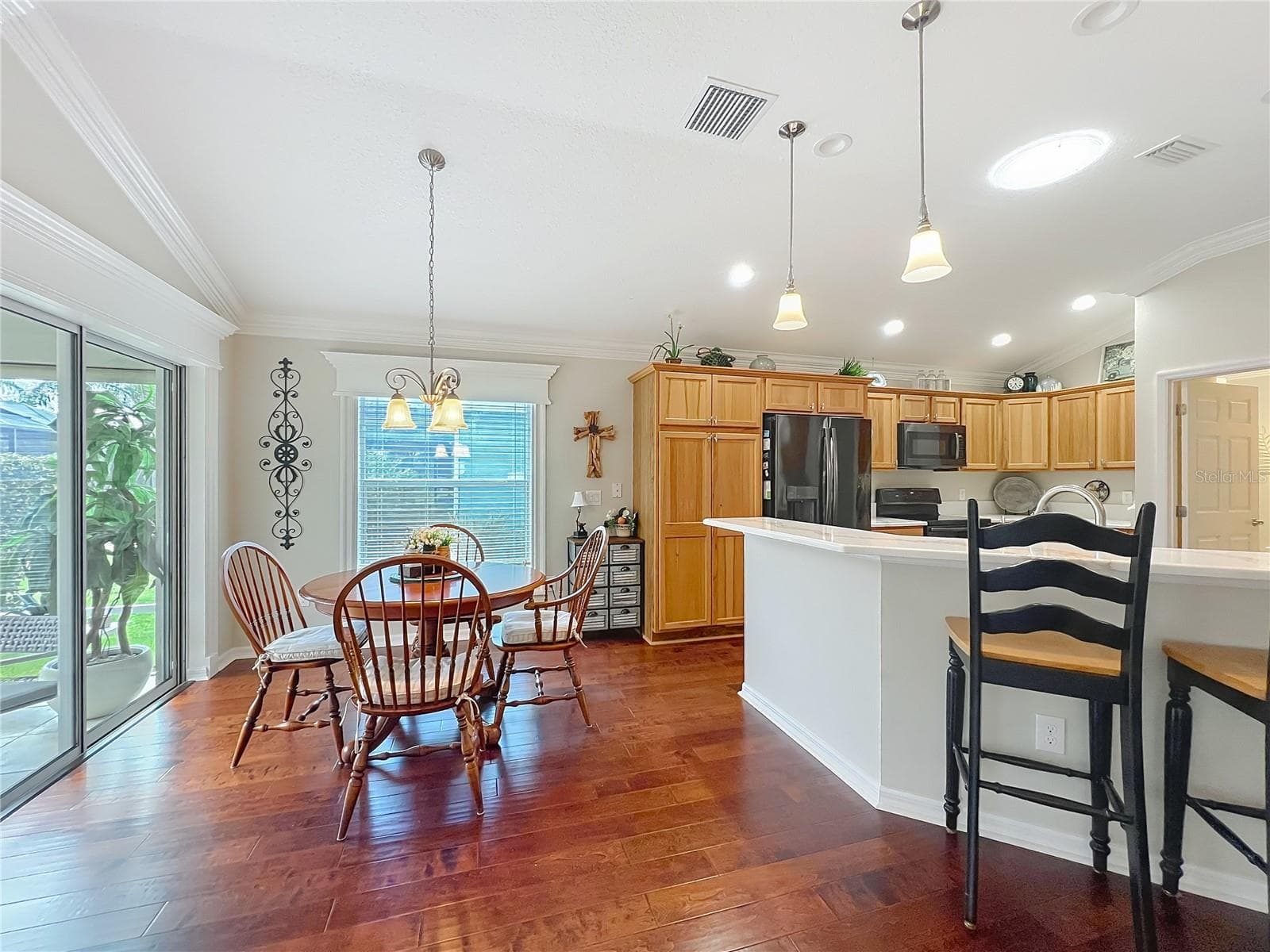 Single Family Residence at 2875 RAIN LILY LOOP, THE VILLAGES, photo 17 of 67