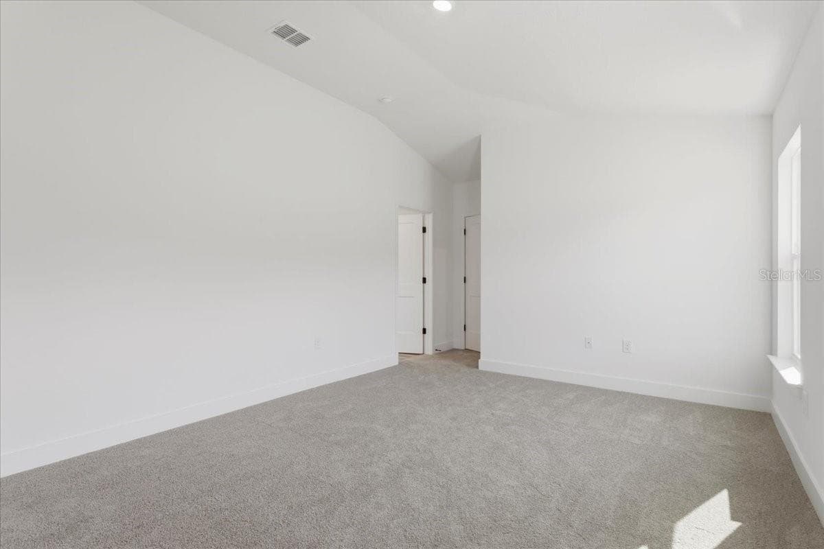 Single Family Residence at 13711 NW 150TH CIR, ALACHUA, photo 14 of 39