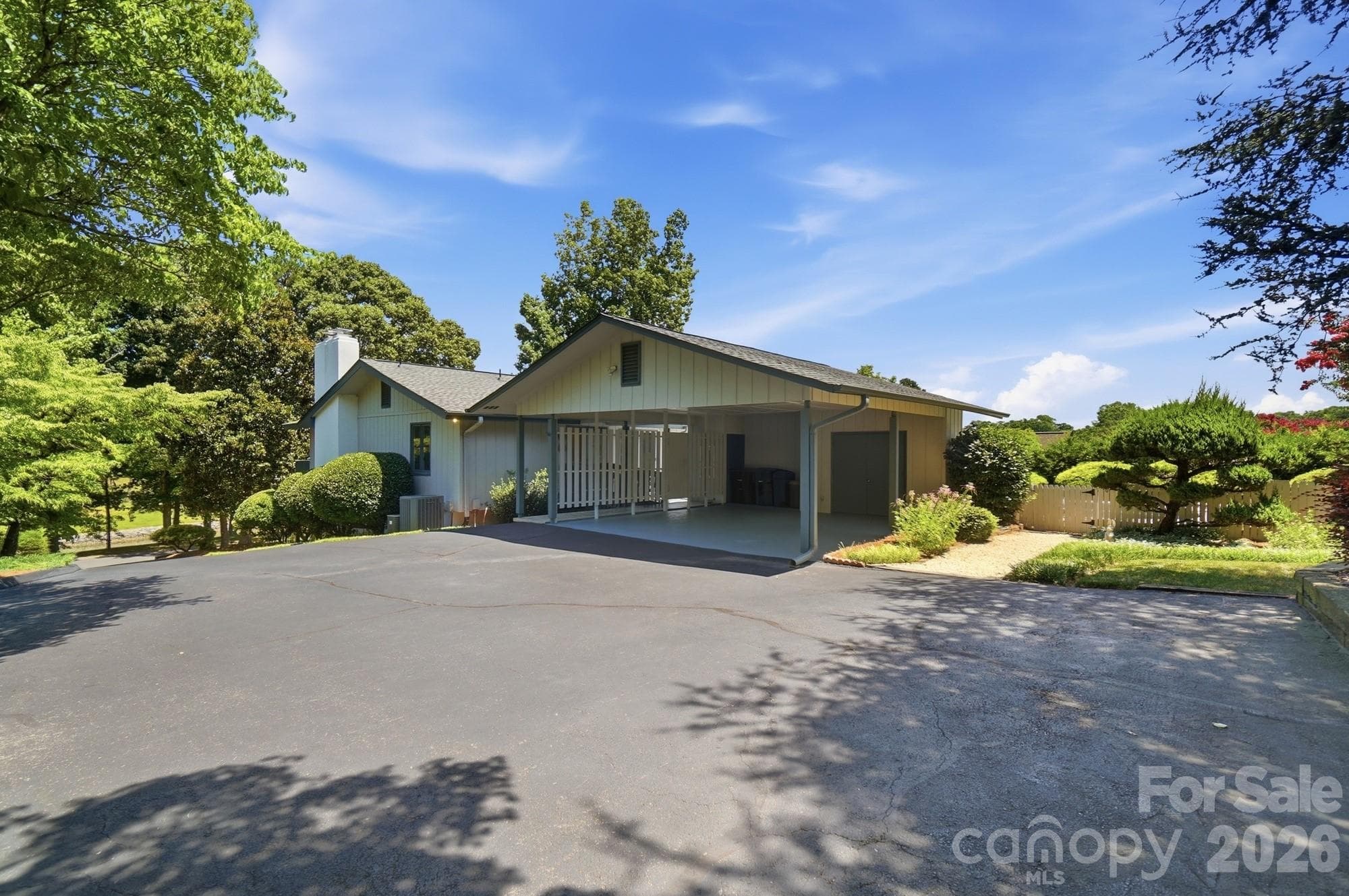 Top of Driveway - 1507 Heatherloch Drive, Gastonia