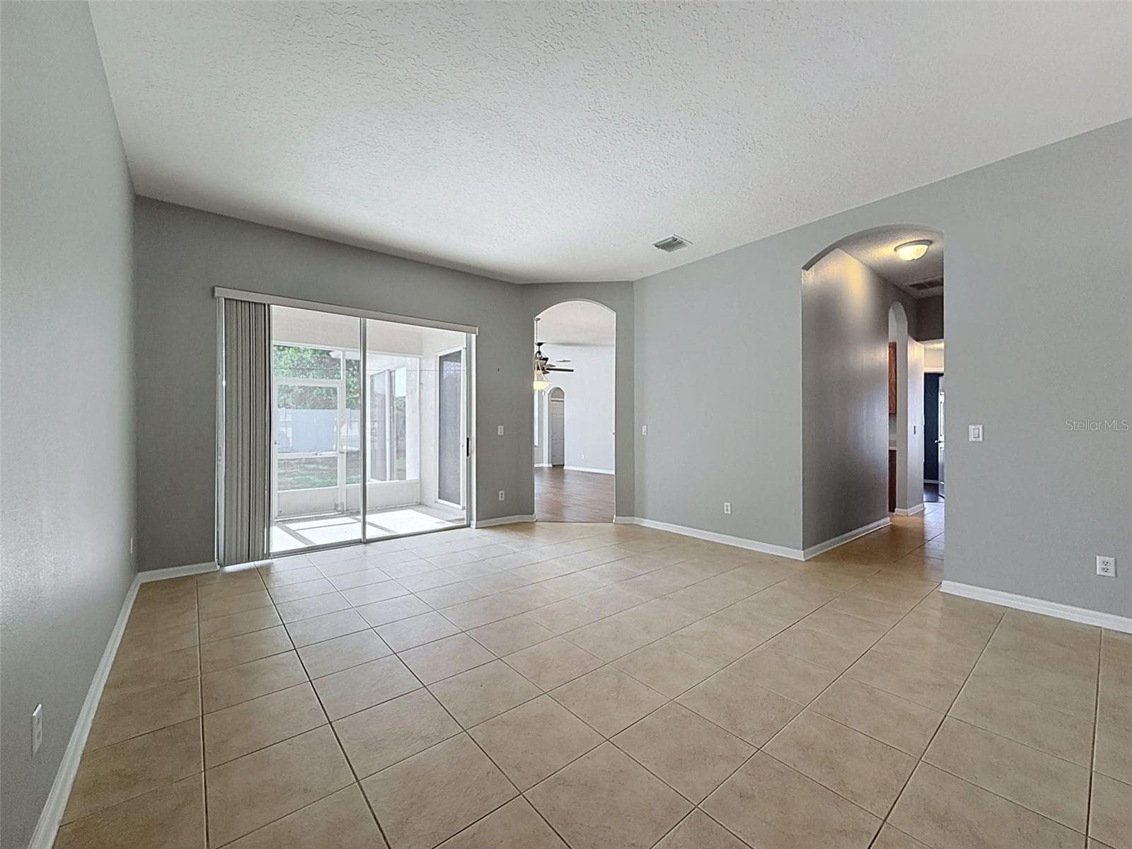 Single Family Residence at 2021 RUTHERFORD DR, DOVER, photo 10 of 54