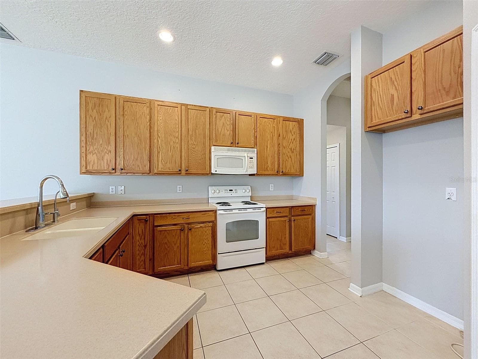 Single Family Residence at 2021 RUTHERFORD DR, DOVER, photo 15 of 54