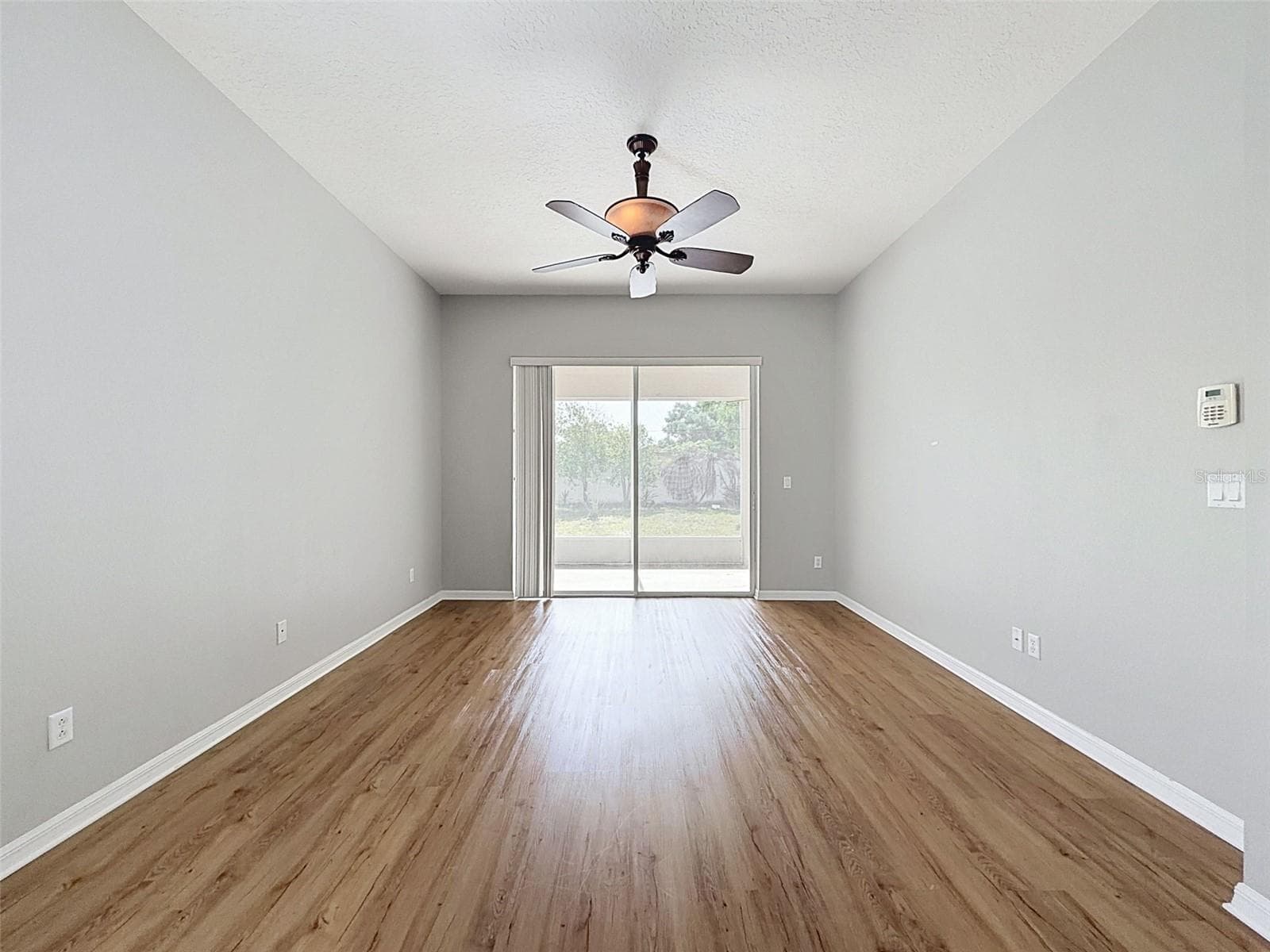 Single Family Residence at 2021 RUTHERFORD DR, DOVER, photo 24 of 54