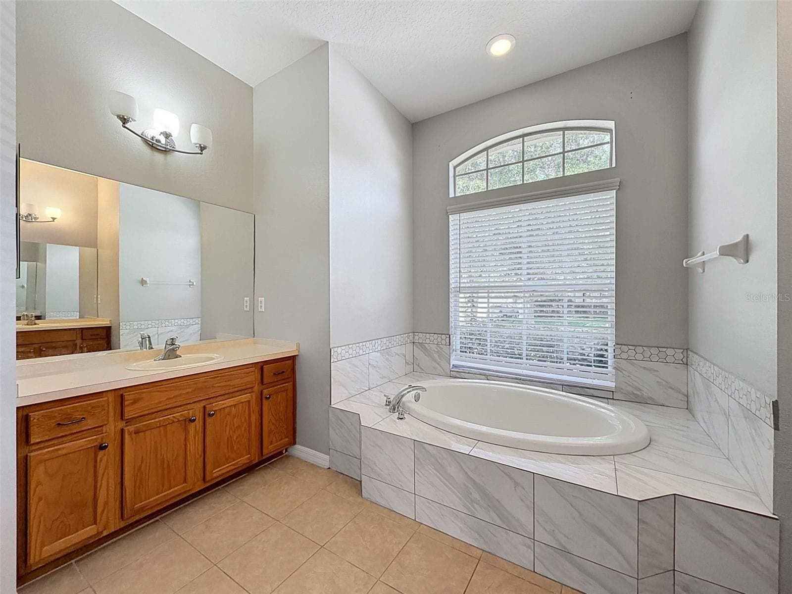 Single Family Residence at 2021 RUTHERFORD DR, DOVER, photo 28 of 54
