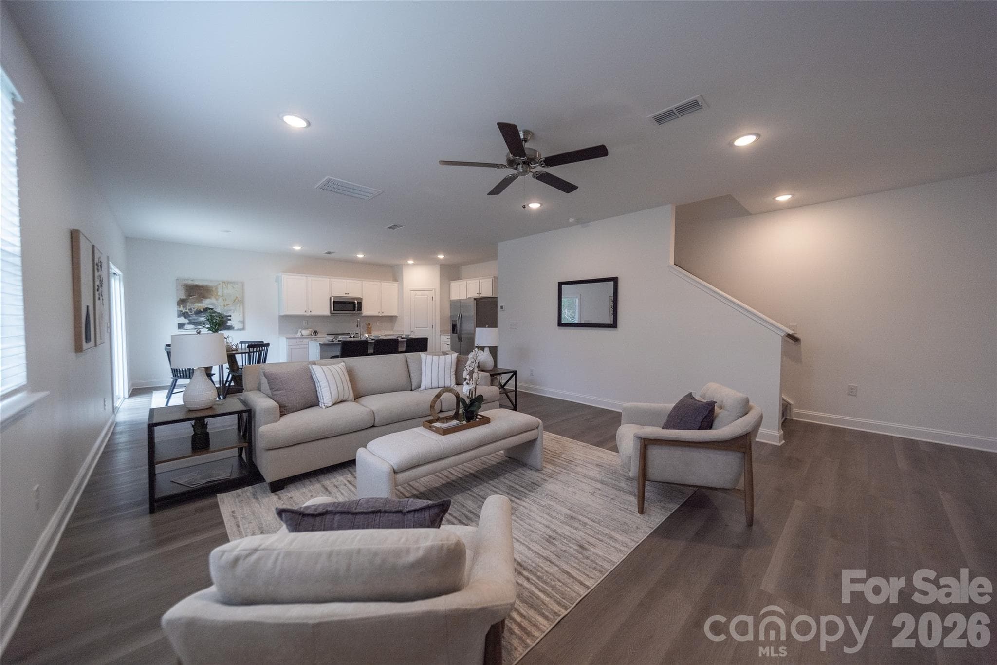 Single Family Residence at 4986 Twin River Drive, Denver, photo 18 of 38