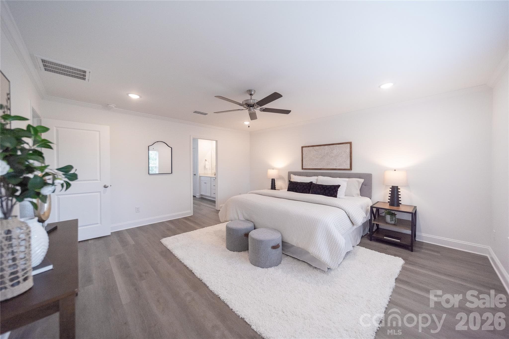 Single Family Residence at 4986 Twin River Drive, Denver, photo 23 of 38