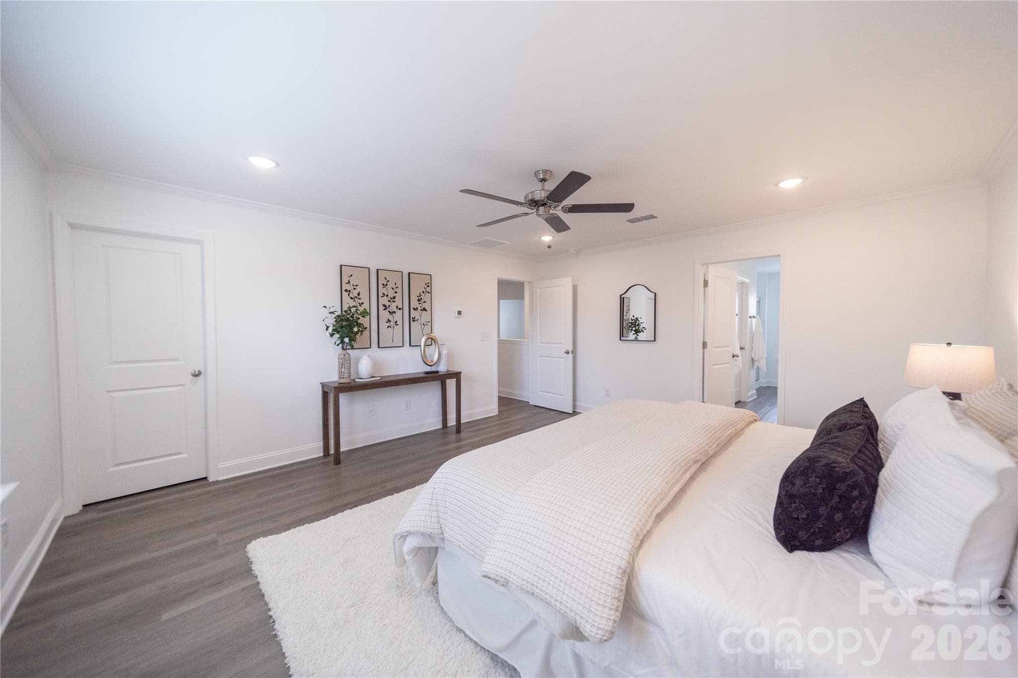 Single Family Residence at 4986 Twin River Drive, Denver, photo 24 of 38