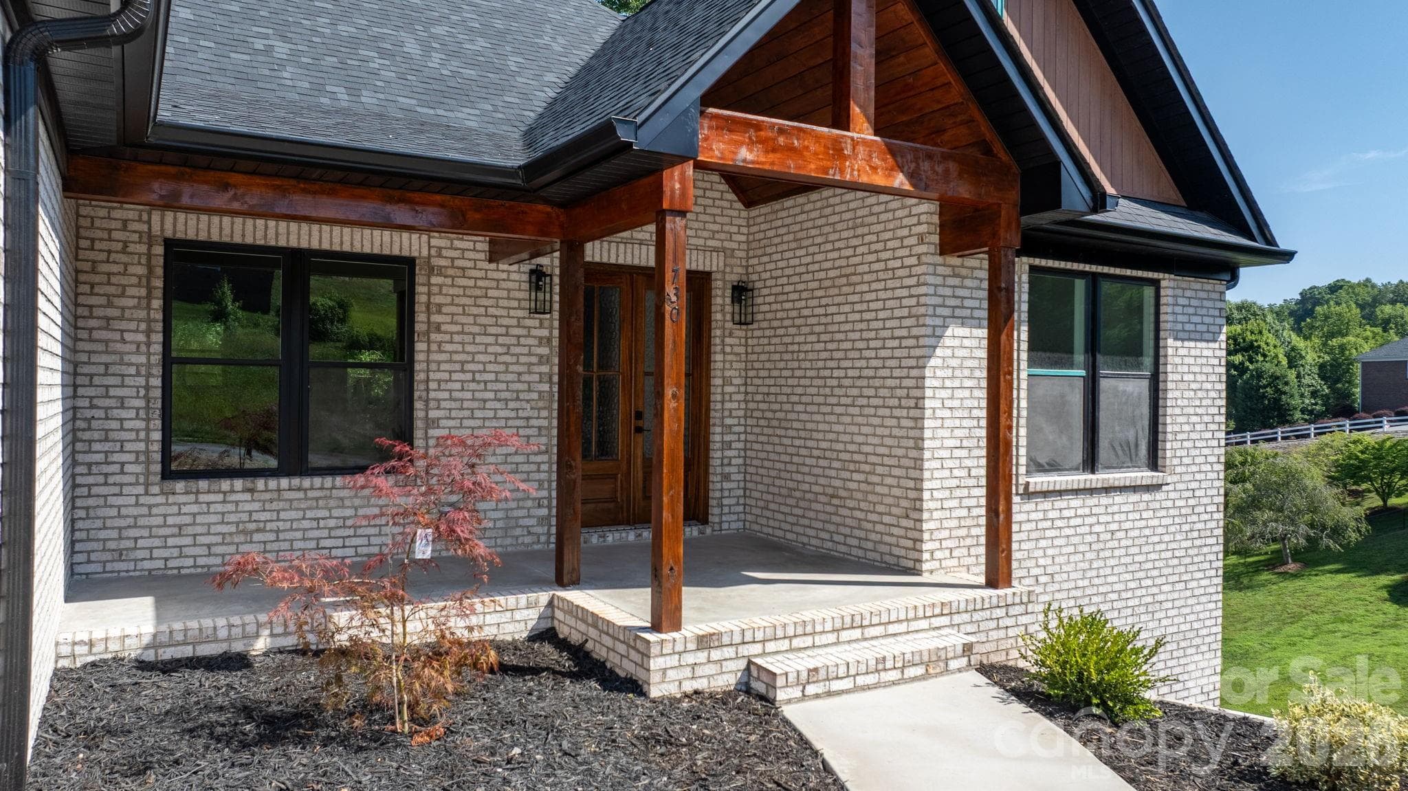 Single Family Residence at Lenoir, photo 2 of 37