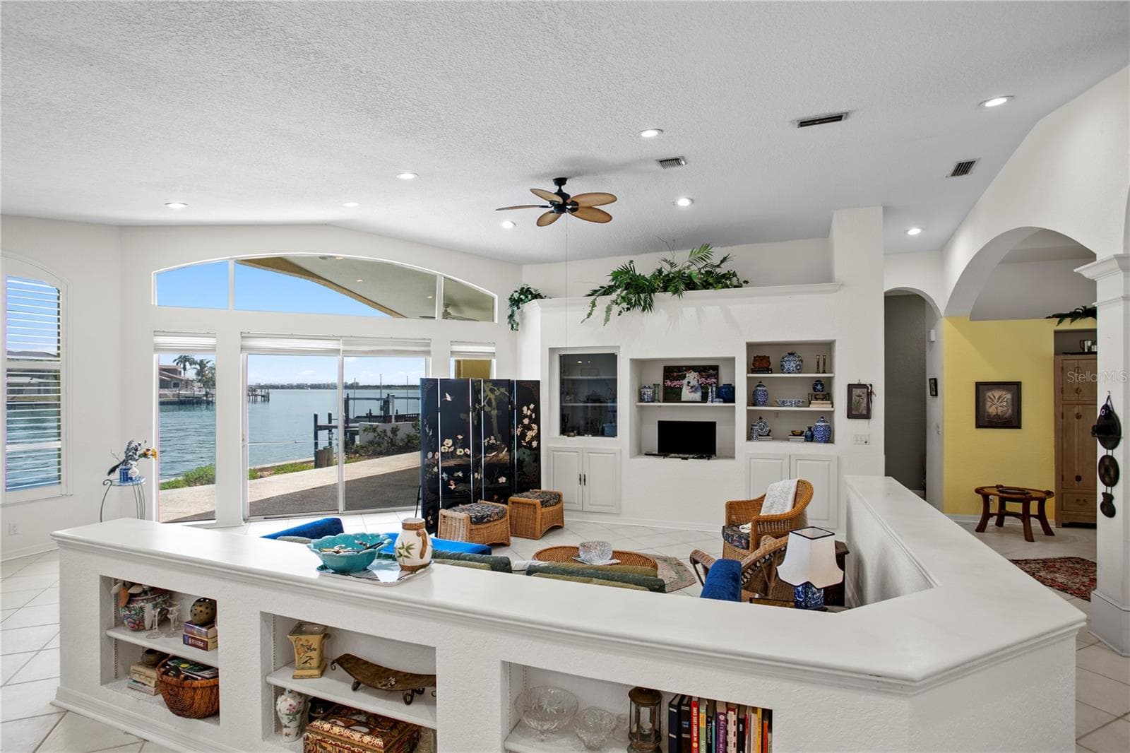 Single Family Residence at 115 ALETA DR, BELLEAIR BEACH, photo 15 of 55