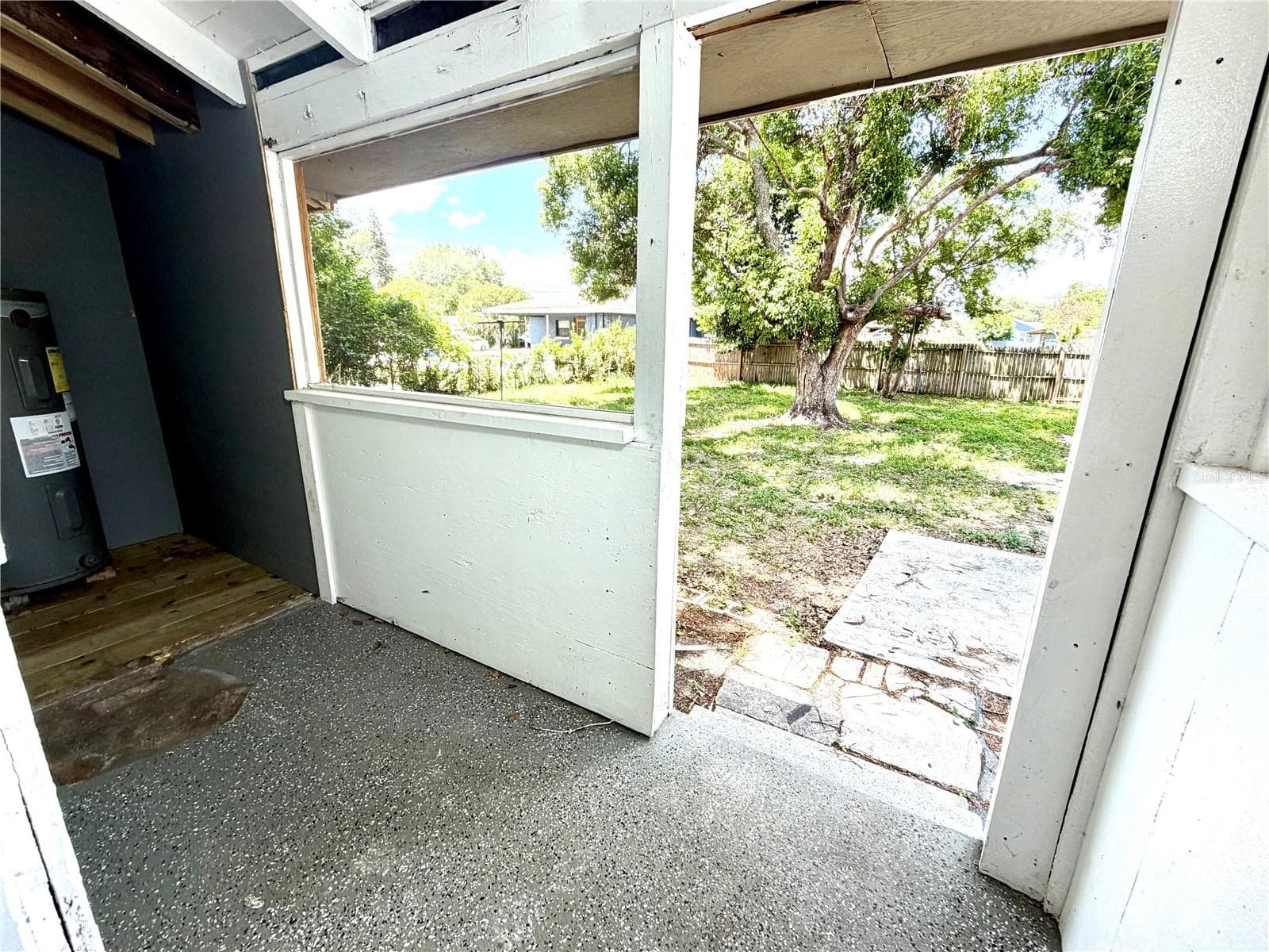 Single Family Residence at 139 AVENUE G SE, WINTER HAVEN, photo 16 of 18