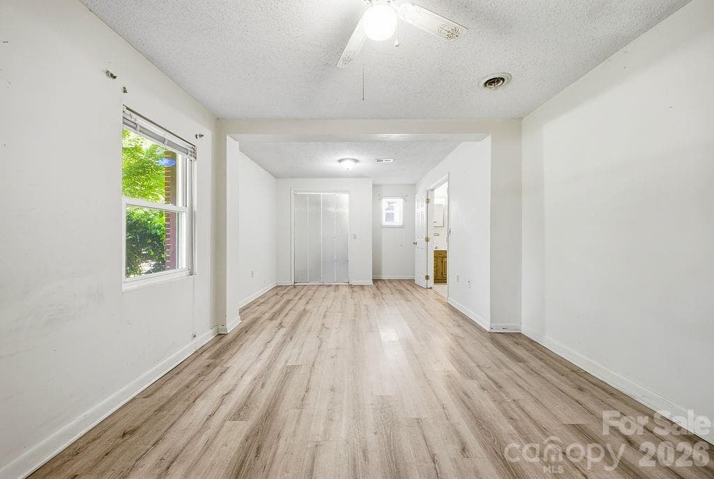 Single Family Residence at 88 Lost Creek Drive, Flat Rock, photo 16 of 34