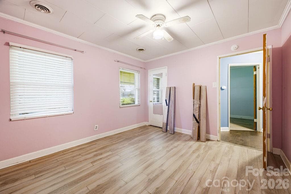 Single Family Residence at 88 Lost Creek Drive, Flat Rock, photo 26 of 34