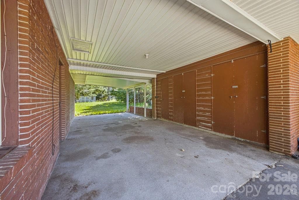 Single Family Residence at 88 Lost Creek Drive, Flat Rock, photo 30 of 34