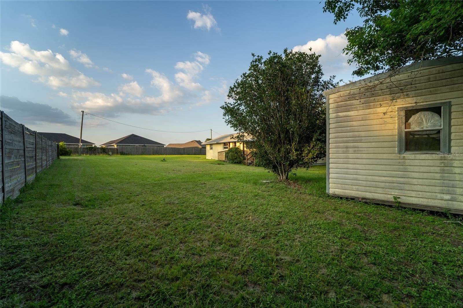 Single Family Residence at 6915 KLONDIKE RD, PENSACOLA, photo 5 of 58