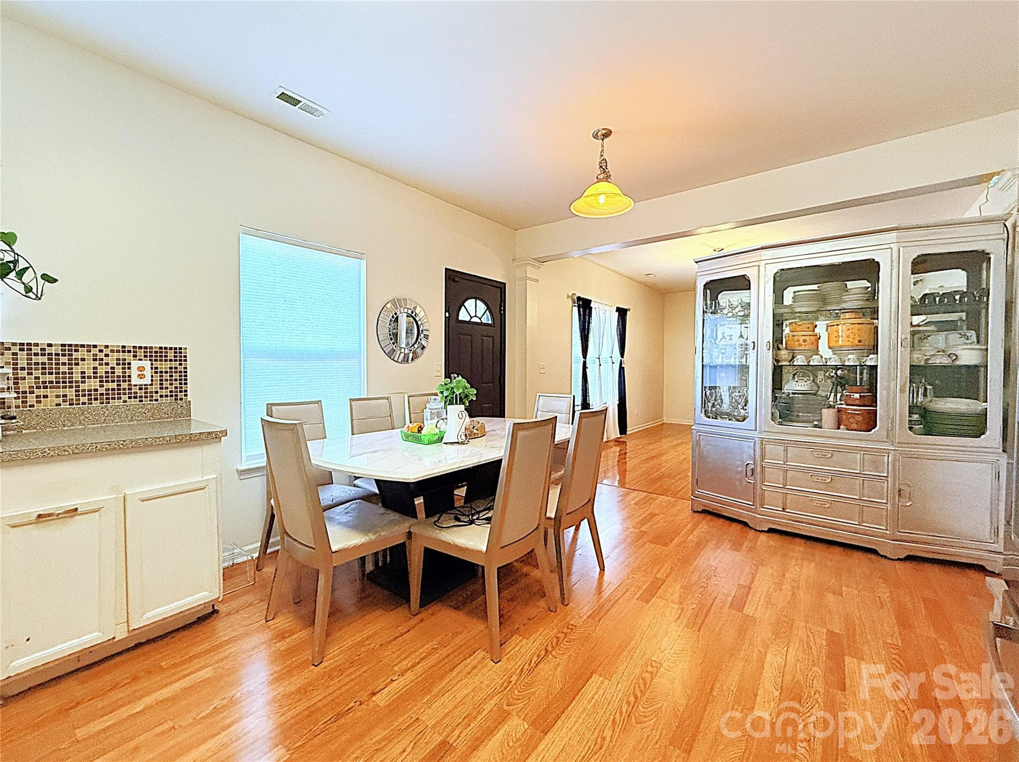 Single Family Residence at 8703 Earthenware Drive, Charlotte, photo 7 of 30