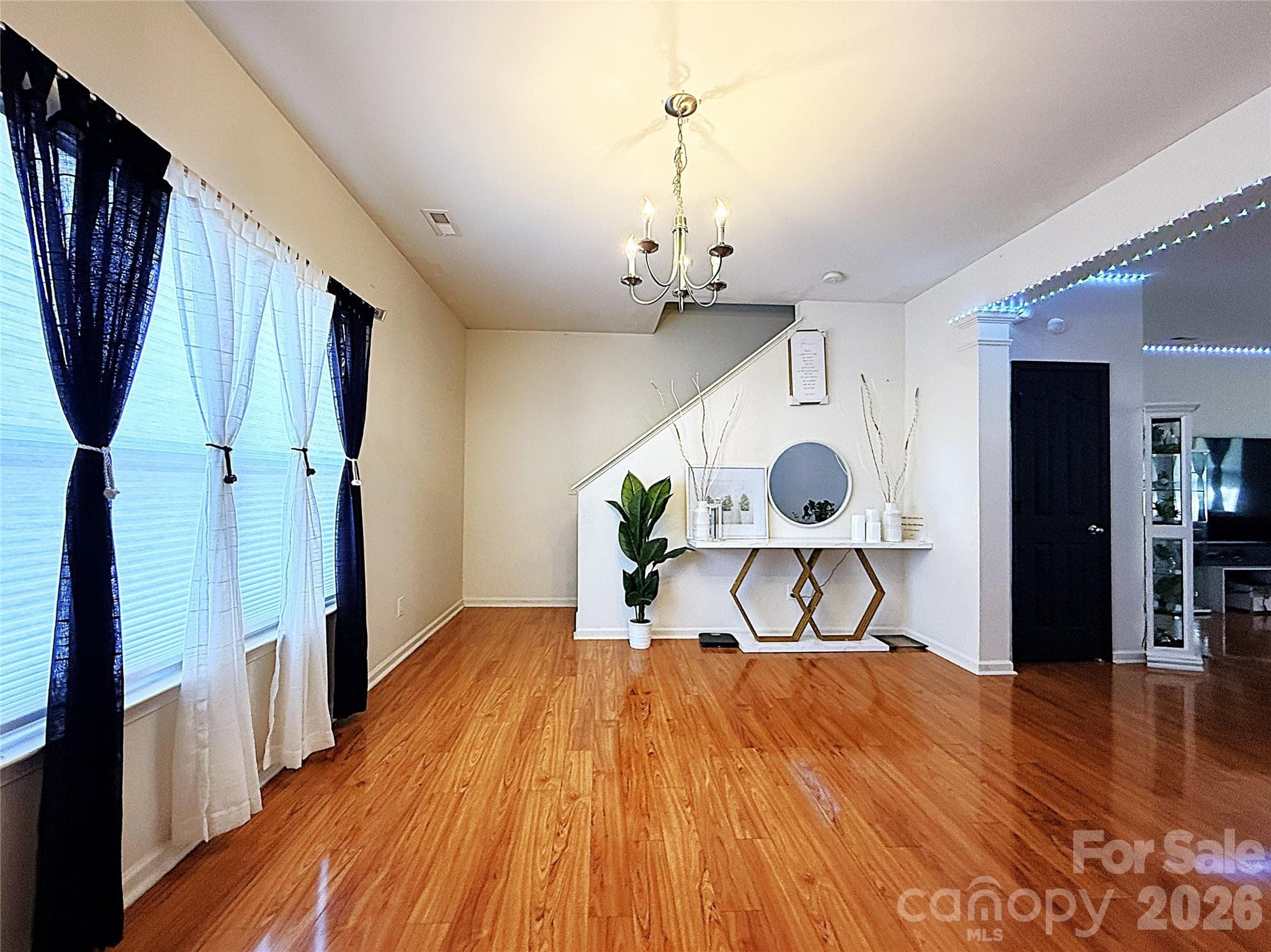 Single Family Residence at 8703 Earthenware Drive, Charlotte, photo 11 of 30