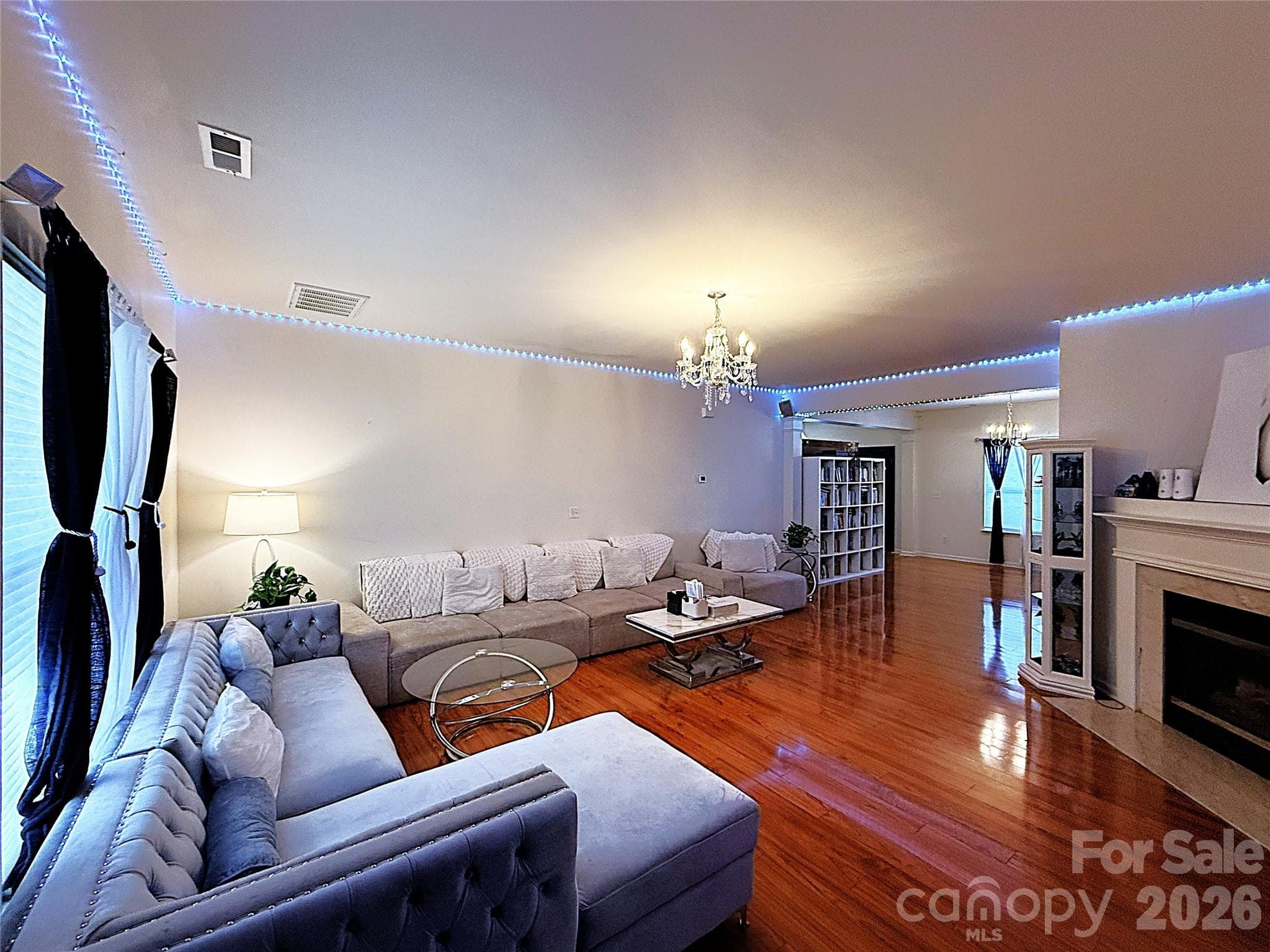 Single Family Residence at 8703 Earthenware Drive, Charlotte, photo 12 of 30