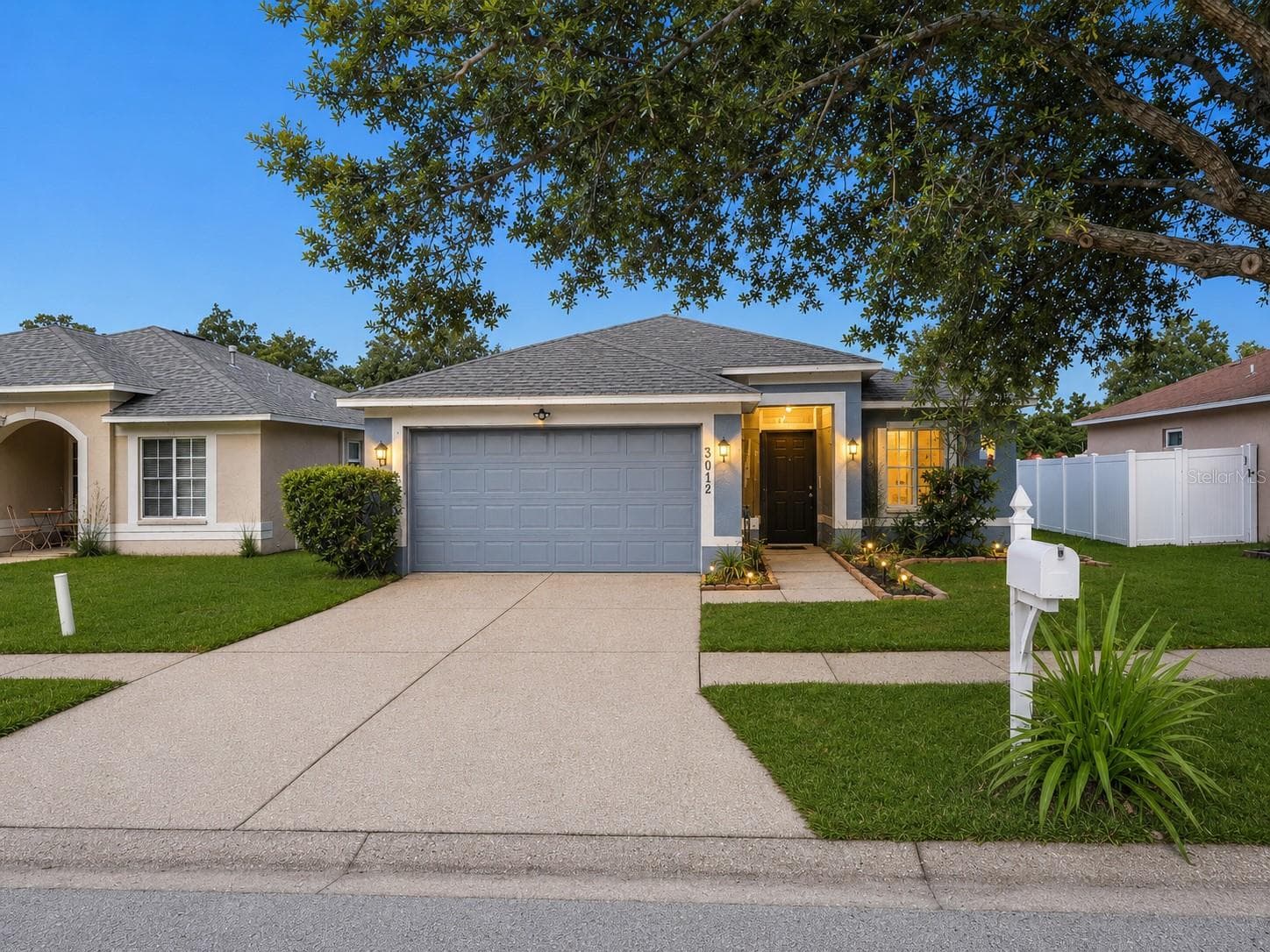 Single Family Residence at 3012 SUMMER HOUSE DR, VALRICO, photo 2 of 42
