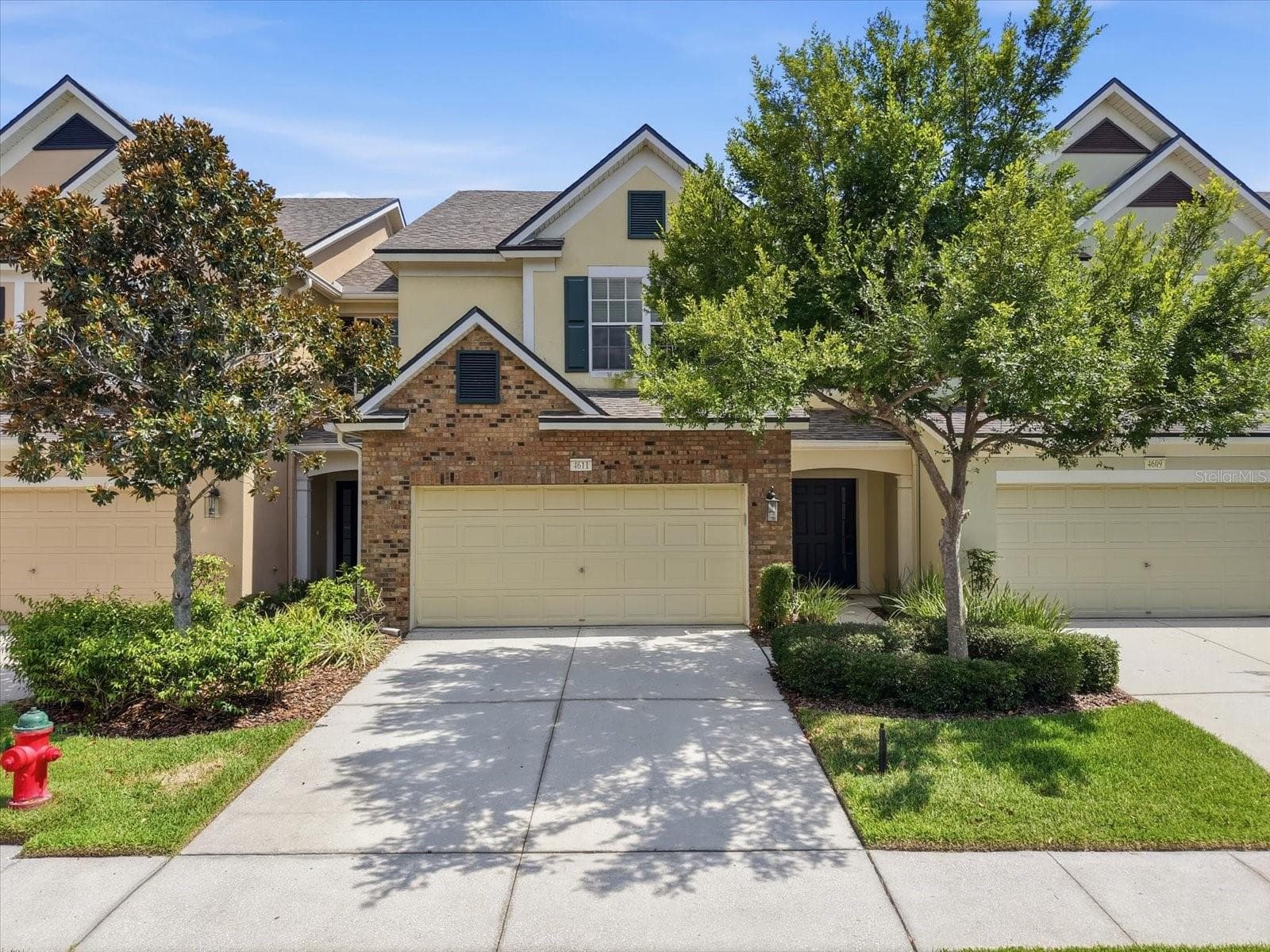 4611 POND RIDGE DR