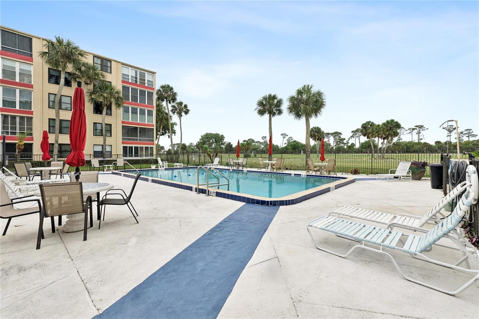 Condominium at 325 WILDER BLVD #A404, DAYTONA BEACH, photo 37 of 50
