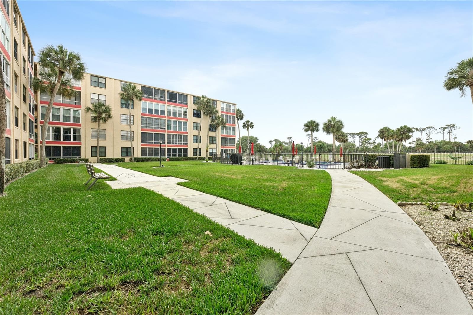 Condominium at 325 WILDER BLVD #A404, DAYTONA BEACH, photo 39 of 50
