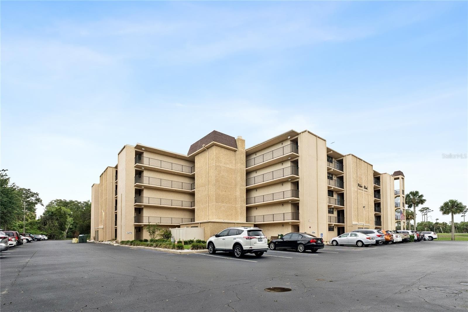 Condominium at 325 WILDER BLVD #A404, DAYTONA BEACH, photo 41 of 50