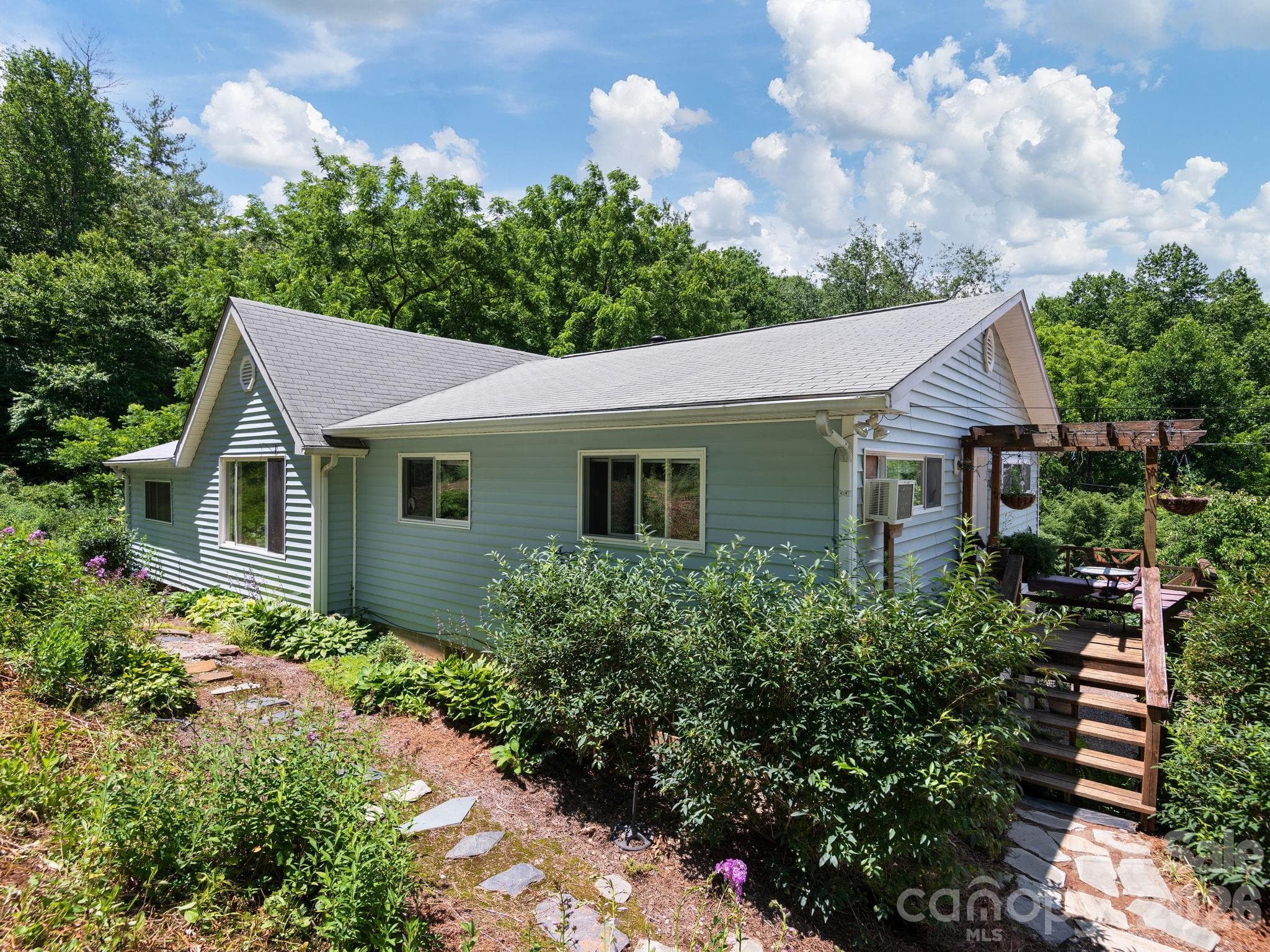 Single Family Residence at 46 Perennial Ridge, Weaverville, photo 5 of 45