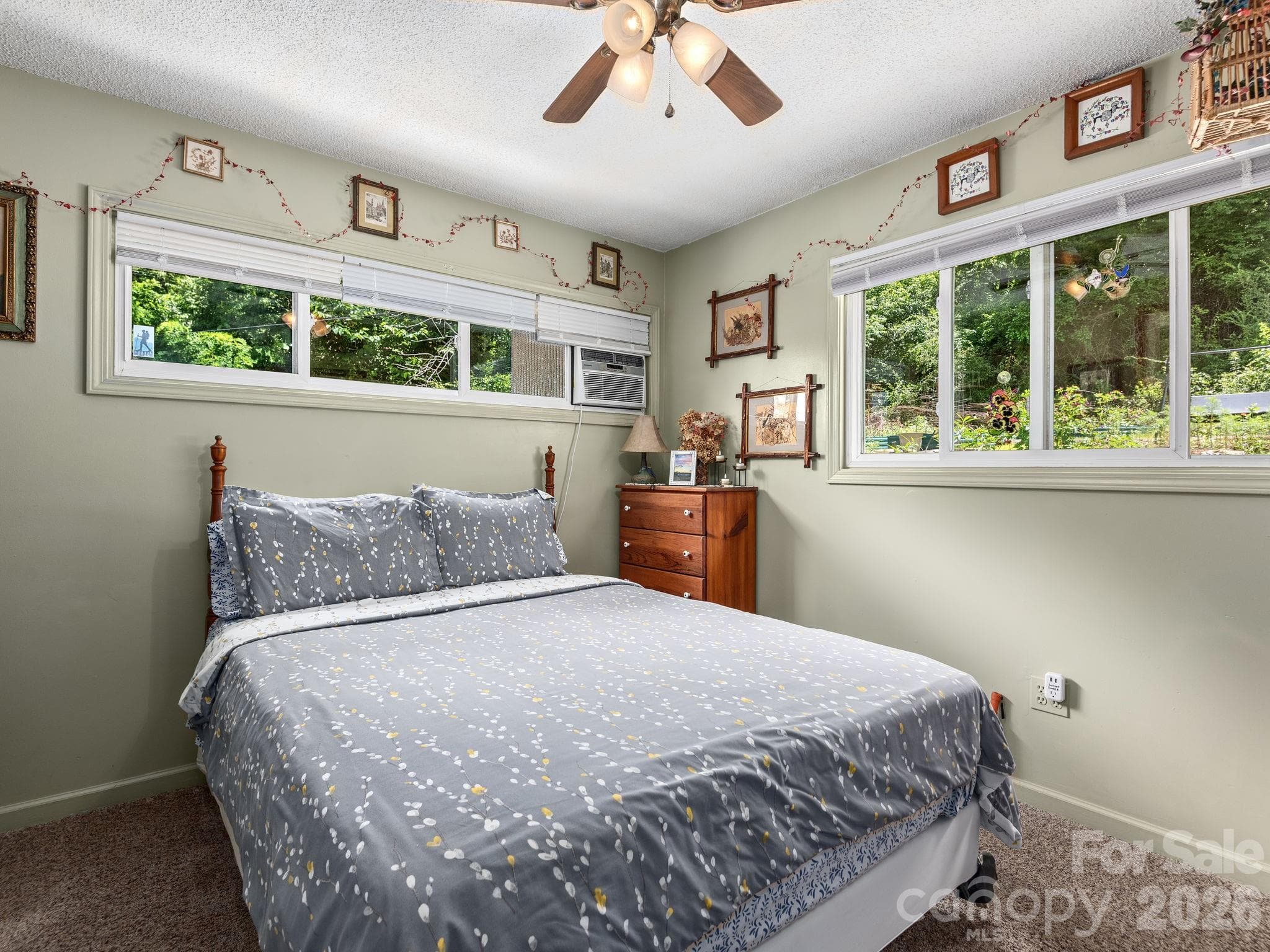 Second bedroom - 46 Perennial Ridge, Weaverville