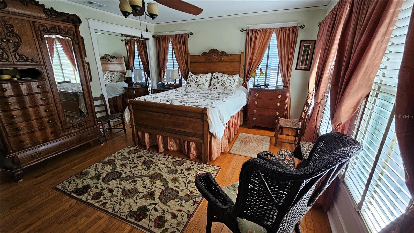 Primary Bedroom - Second Floor - 821 N EOLA DR, ORLANDO