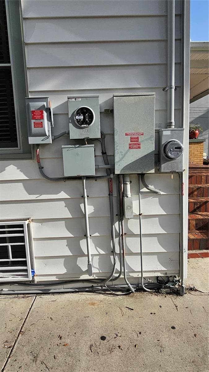 Electrical - 821 N EOLA DR, ORLANDO