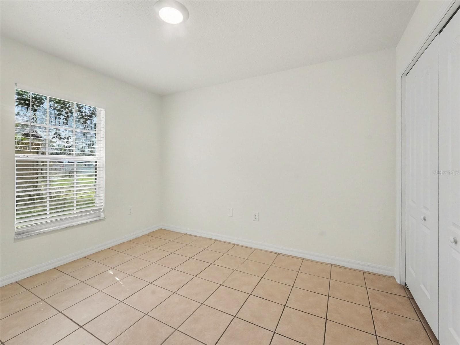 Single Family Residence at 521 EAGLE CT, KISSIMMEE, photo 16 of 28