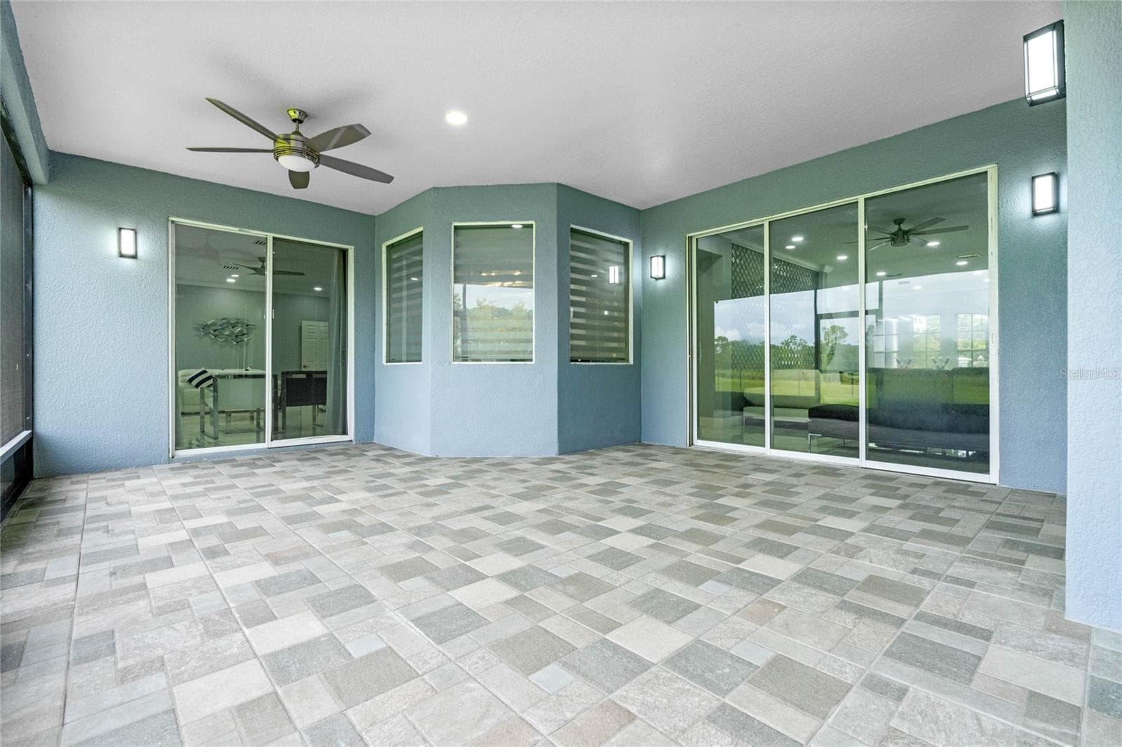 Covered Lanai - 6607 WHISPERING PINES RD, ORLANDO