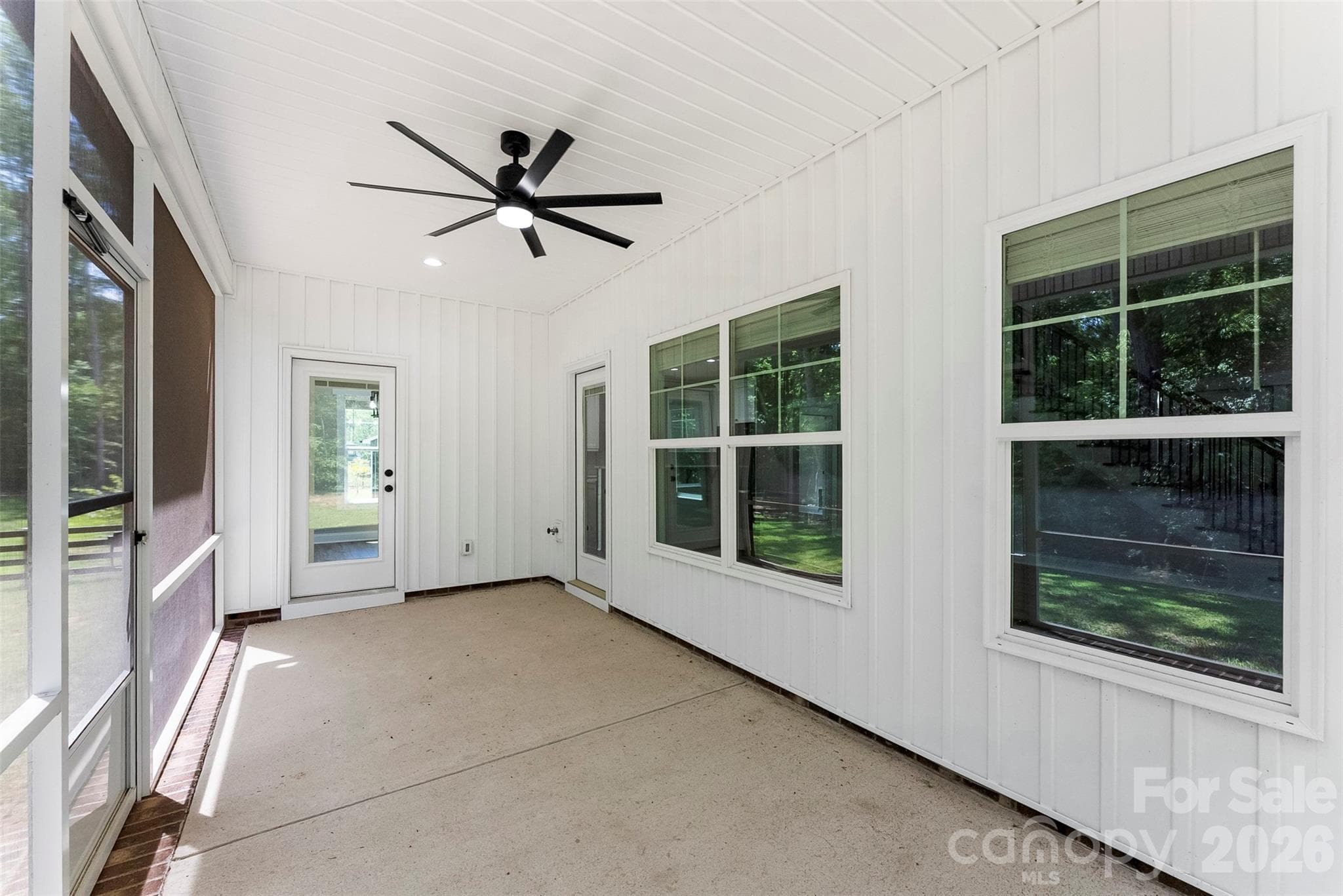 Screened in back porch - 5005 Oconee Drive, Stanley