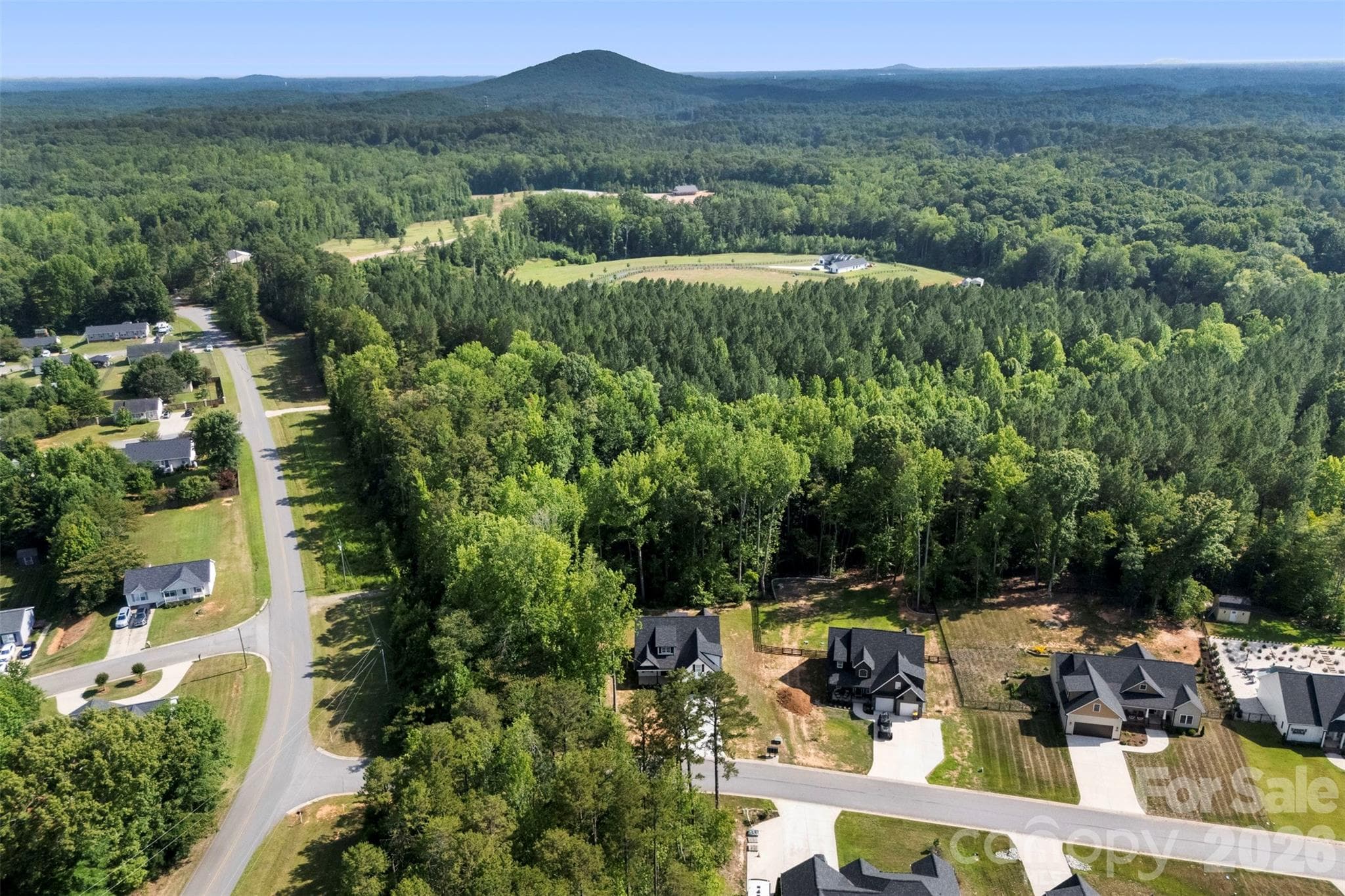 Spencer Mountain right around the corner - 5005 Oconee Drive, Stanley