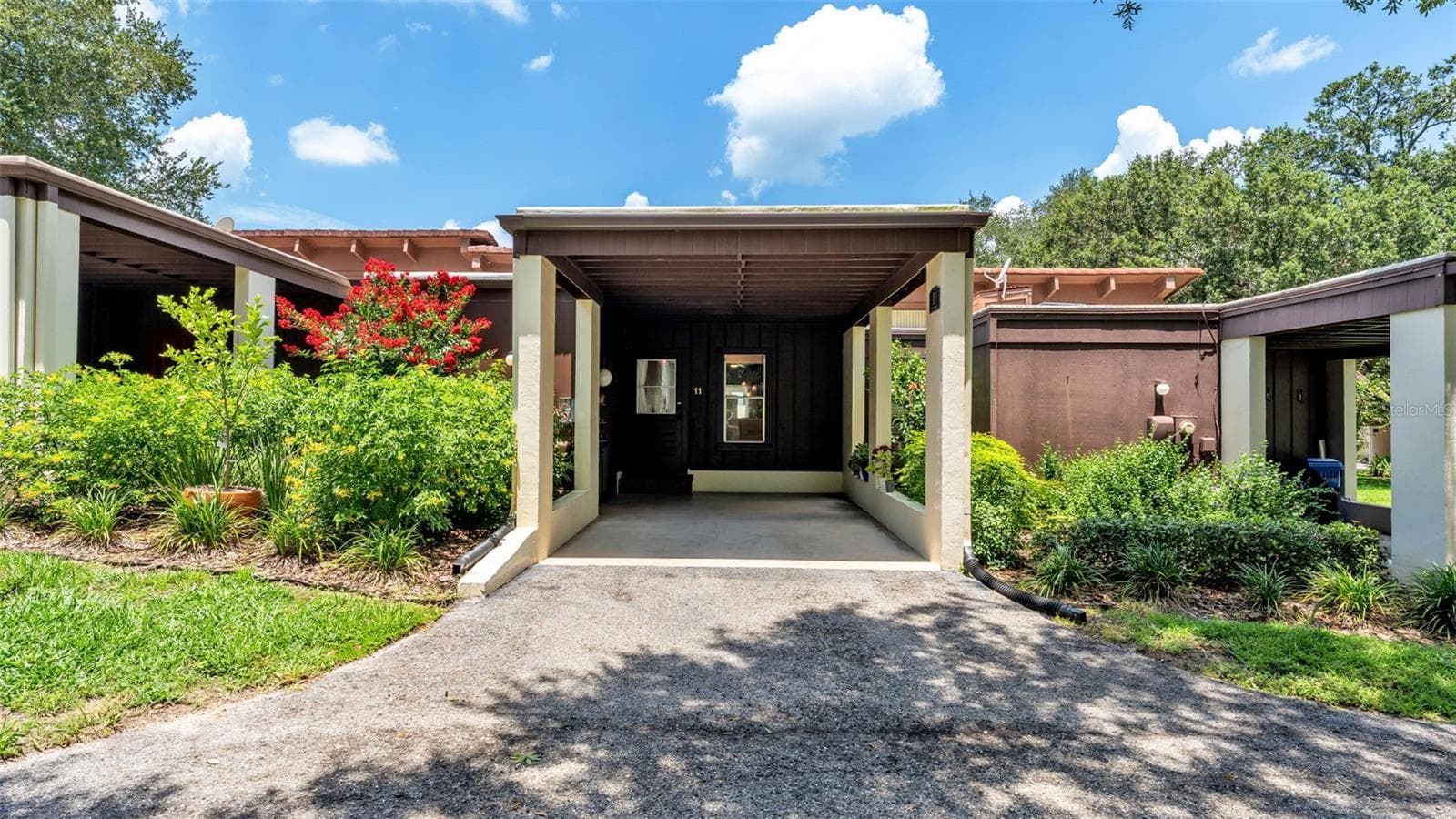 Condominium at 11 EL RECODO #11, LAKELAND, photo 3 of 48