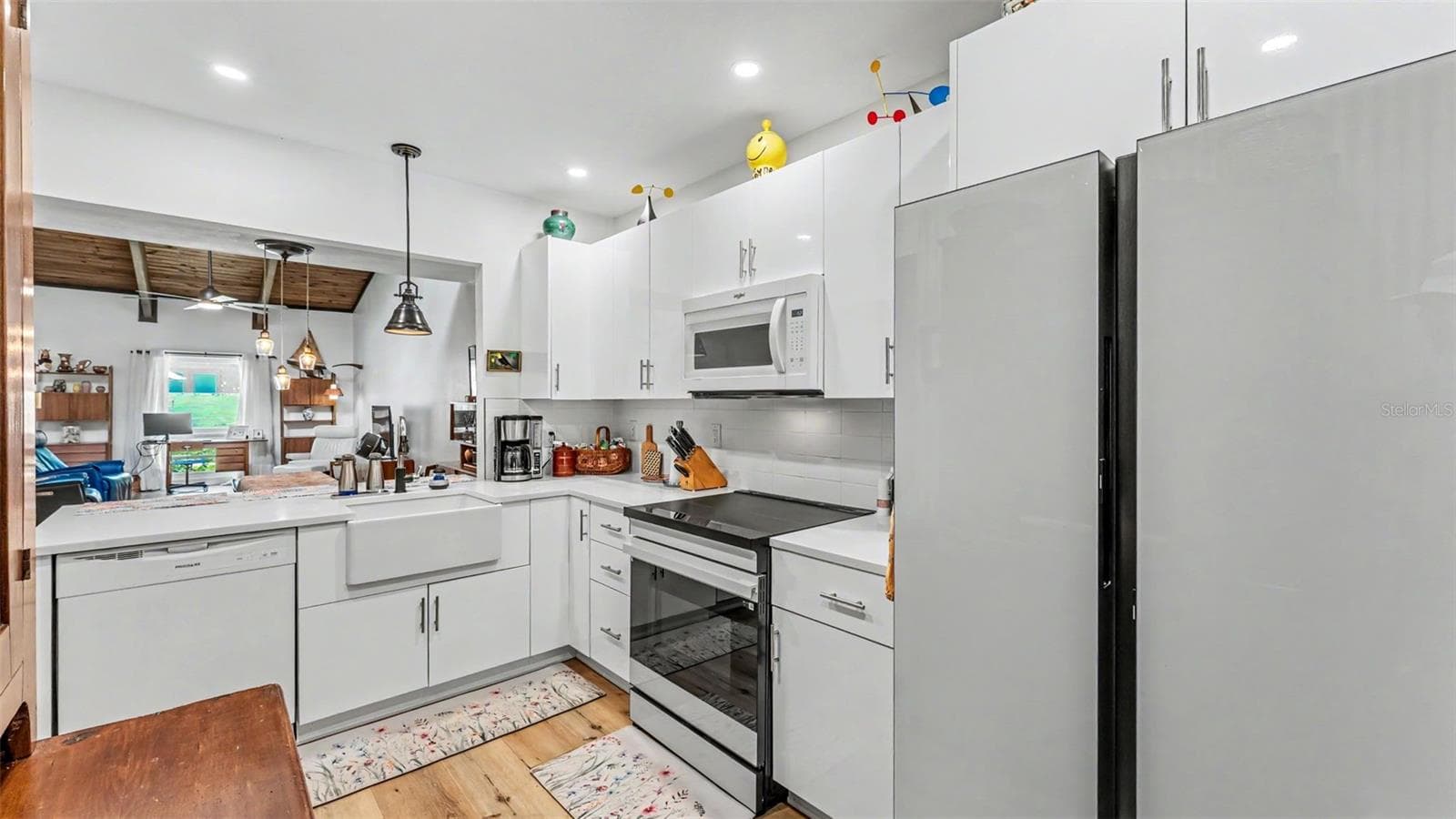 Condominium at 11 EL RECODO #11, LAKELAND, photo 12 of 48