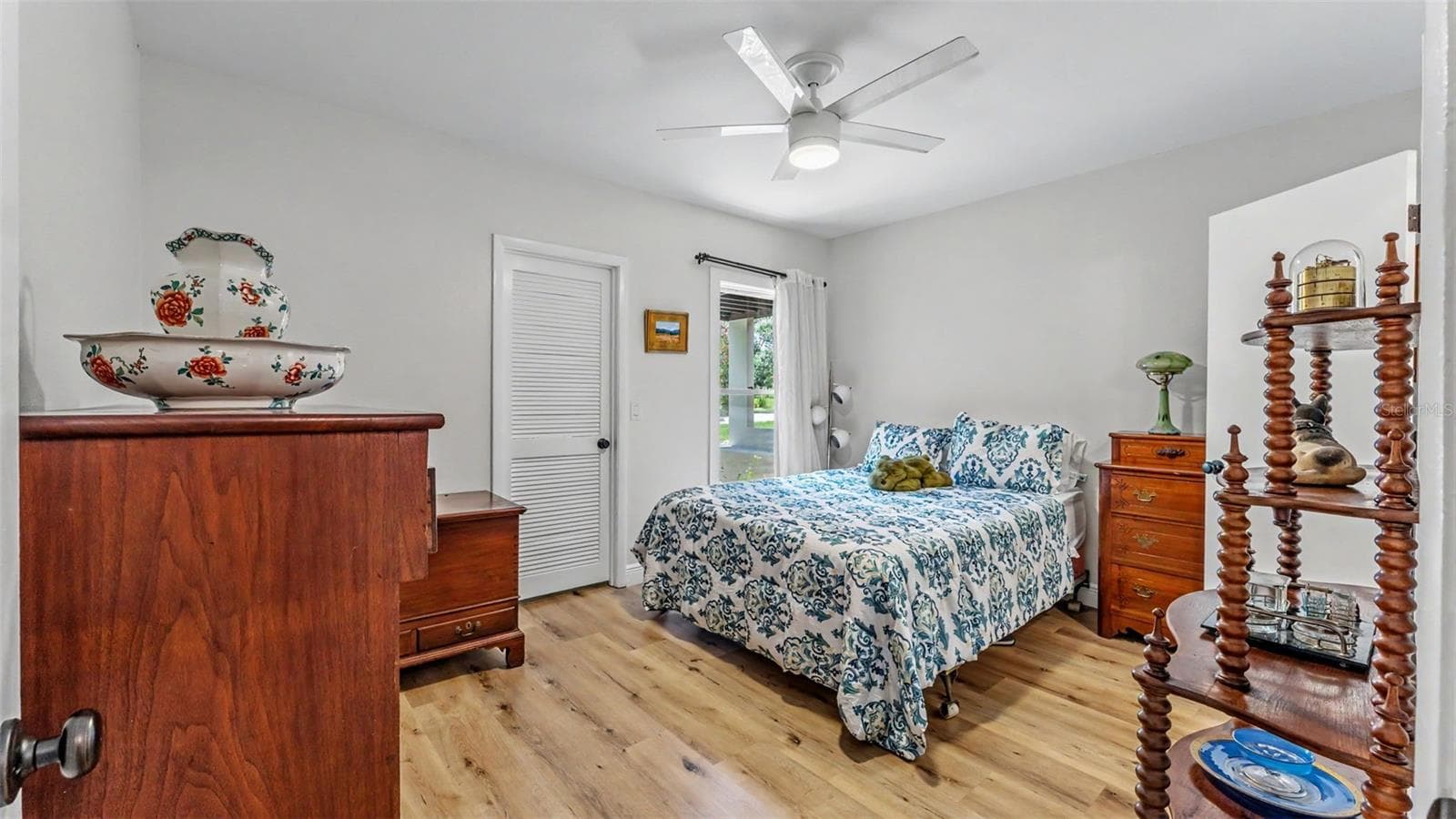 Condominium at 11 EL RECODO #11, LAKELAND, photo 20 of 48